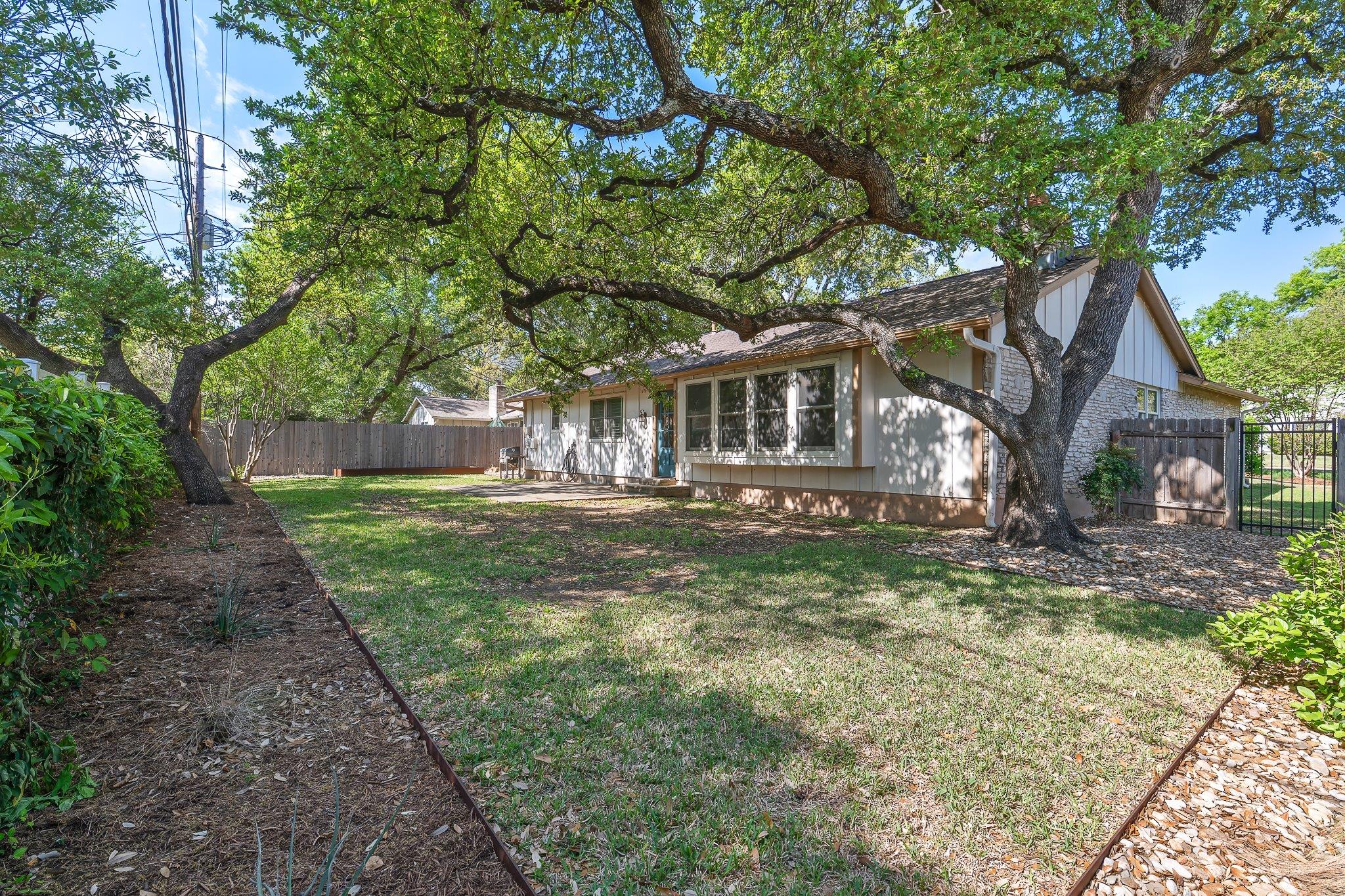 11501 Toledo Dr, Austin, TX 78759