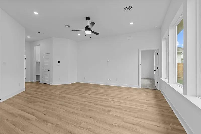 217 Flowering Senna Dr, Buda, TX 78610