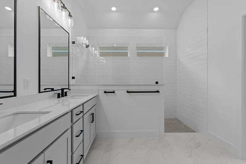 217 Flowering Senna Dr, Buda, TX 78610