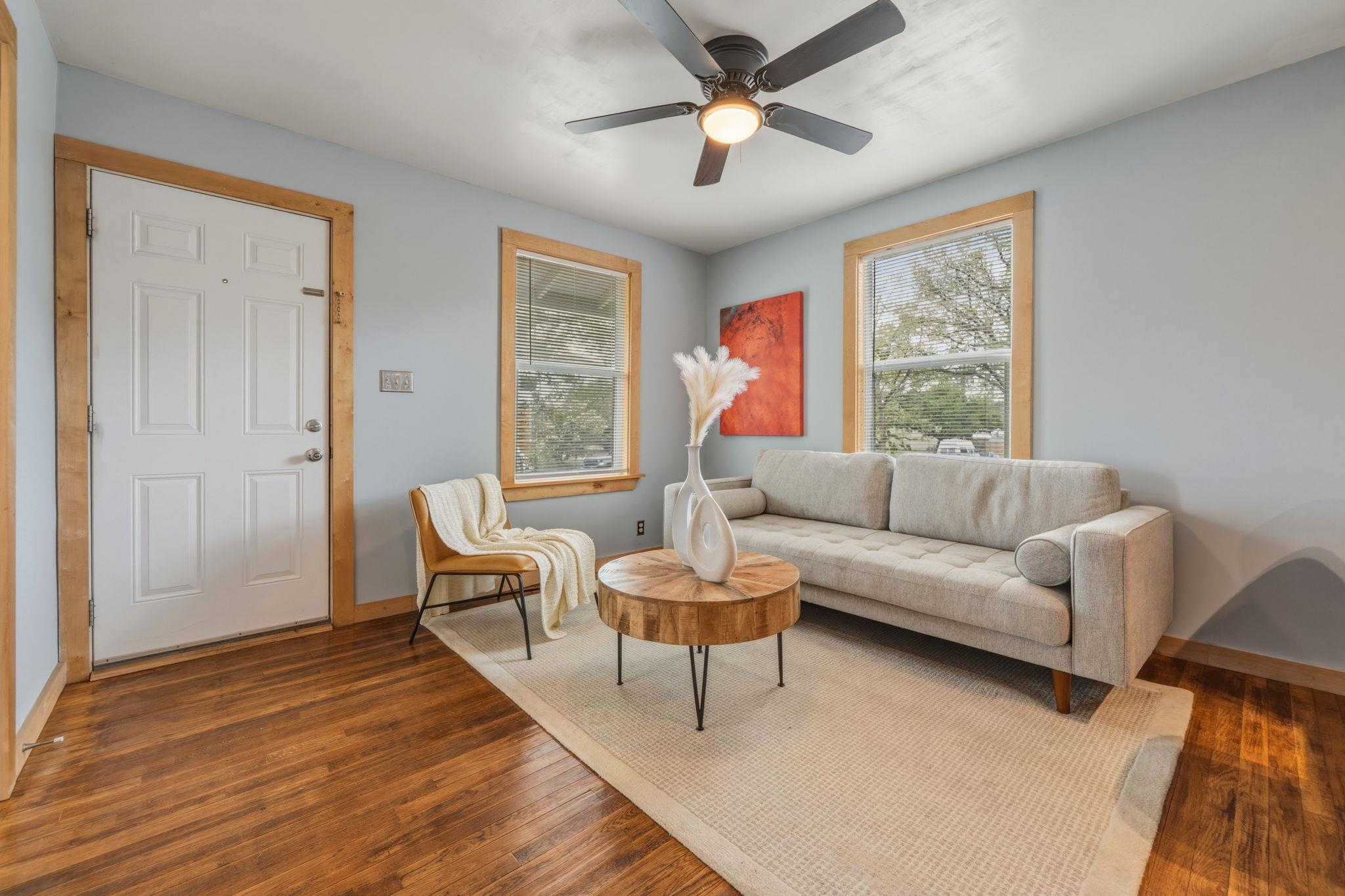 4806 Santa Anna St, Austin, TX 78721