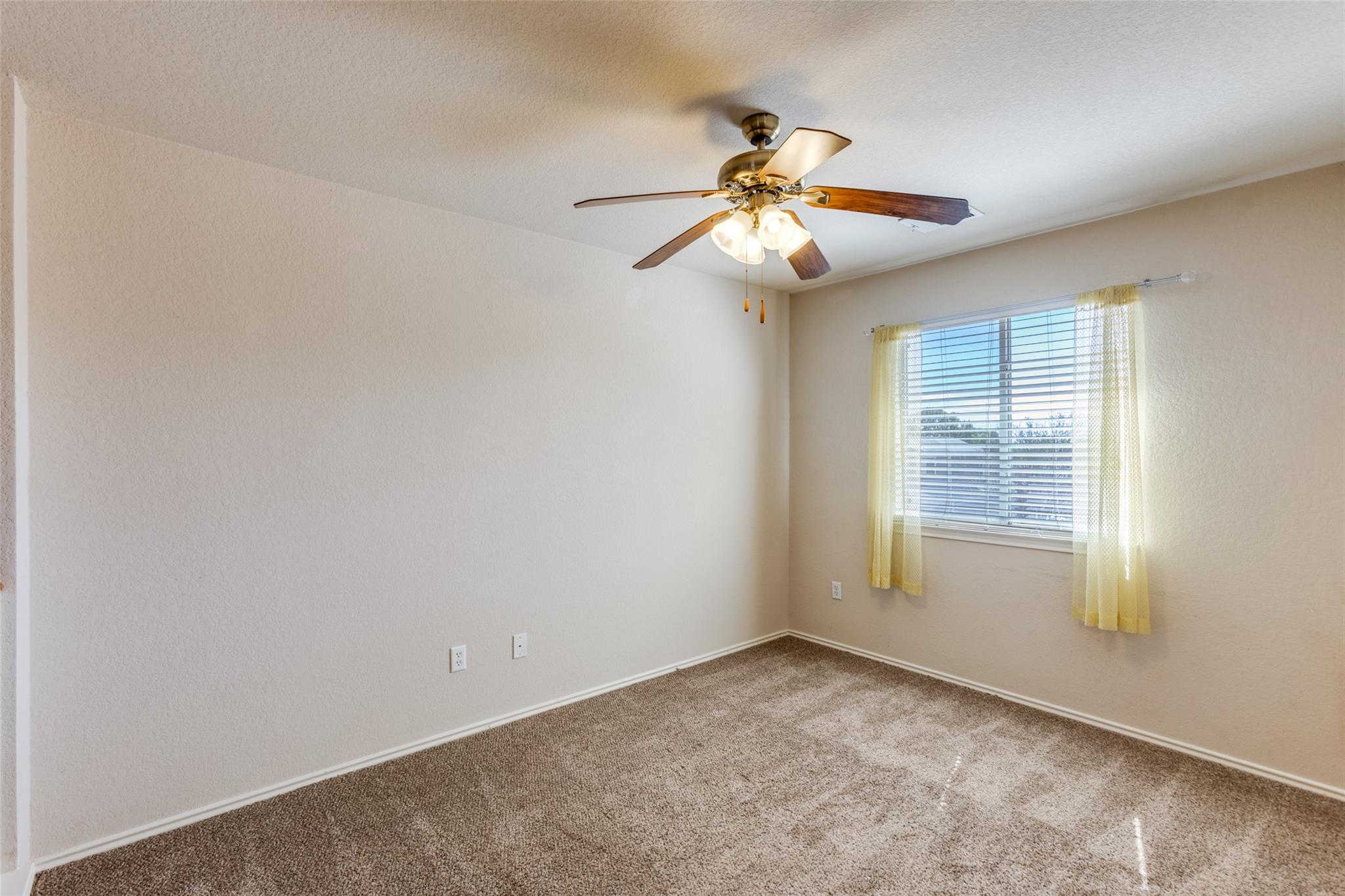 5043 Hartson, Kyle, TX 78640