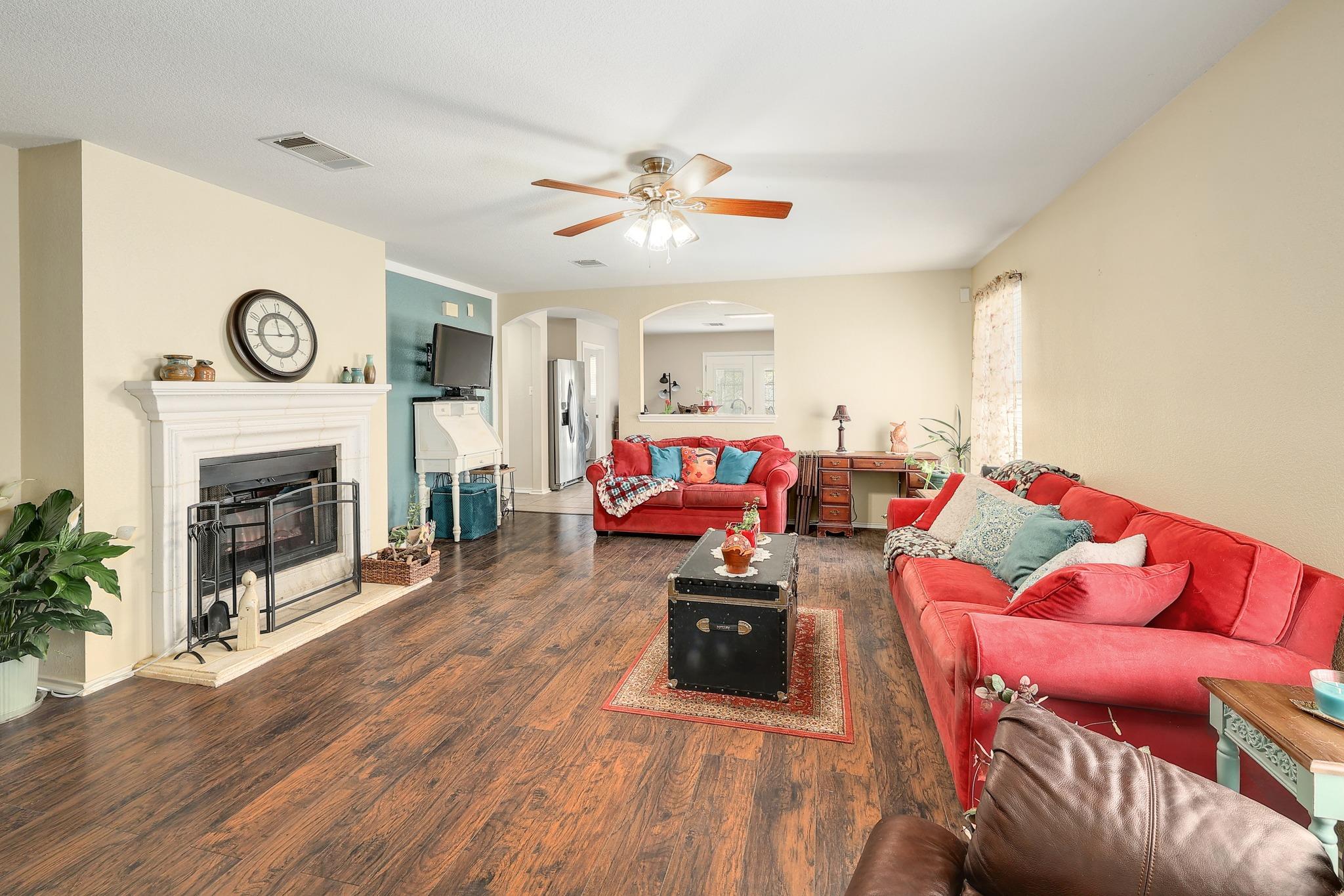 3708 Julianas Way, Round Rock, TX 78665