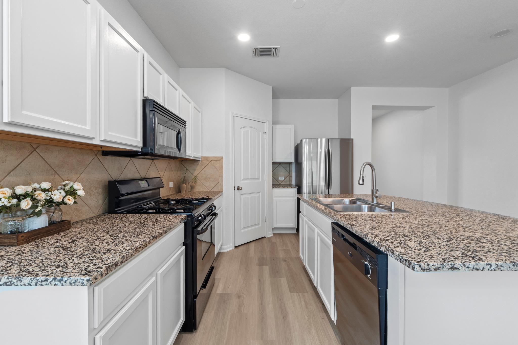 1402 Deodara Dr, Cedar Park, TX 78613