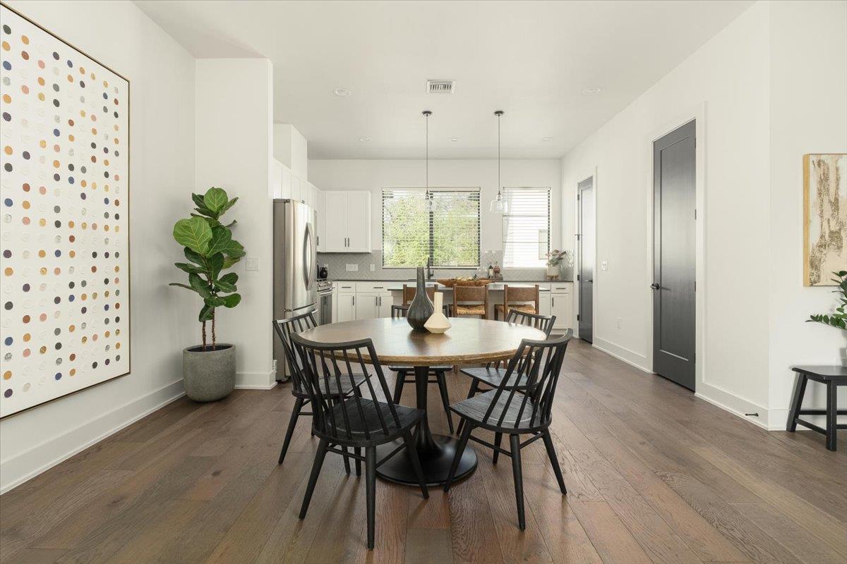 3700 Clawson Rd # 301, Austin, TX 78704