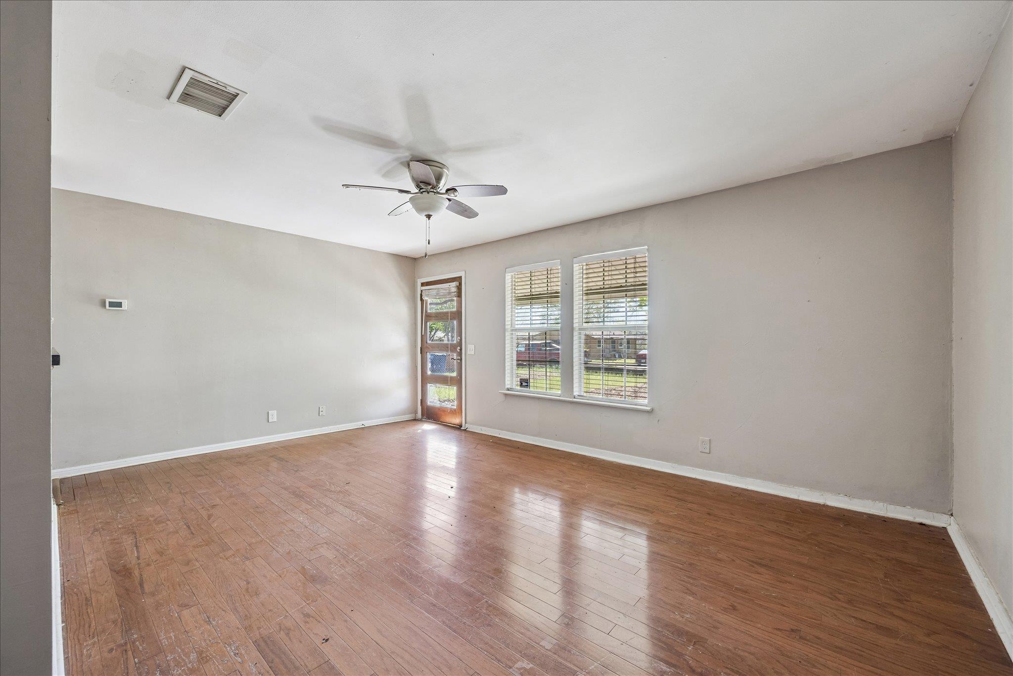 5112 Ravensdale Ln, Austin, TX 78723