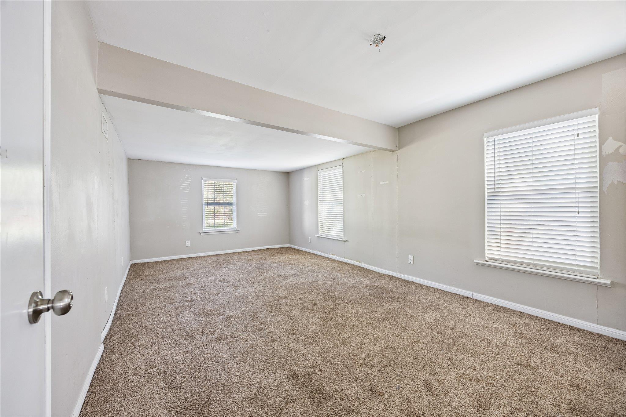 5112 Ravensdale Ln, Austin, TX 78723