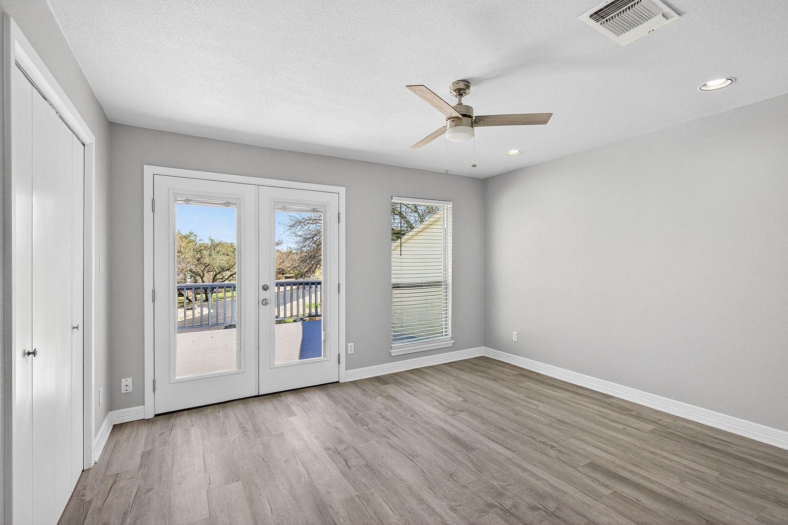 320 Twin Sails # 23, Horseshoe Bay, TX 78657