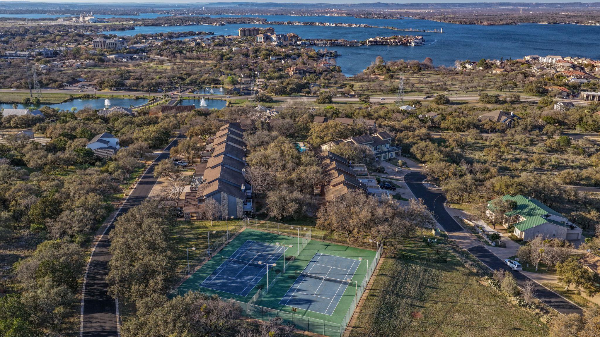 320 Twin Sails # 23, Horseshoe Bay, TX 78657