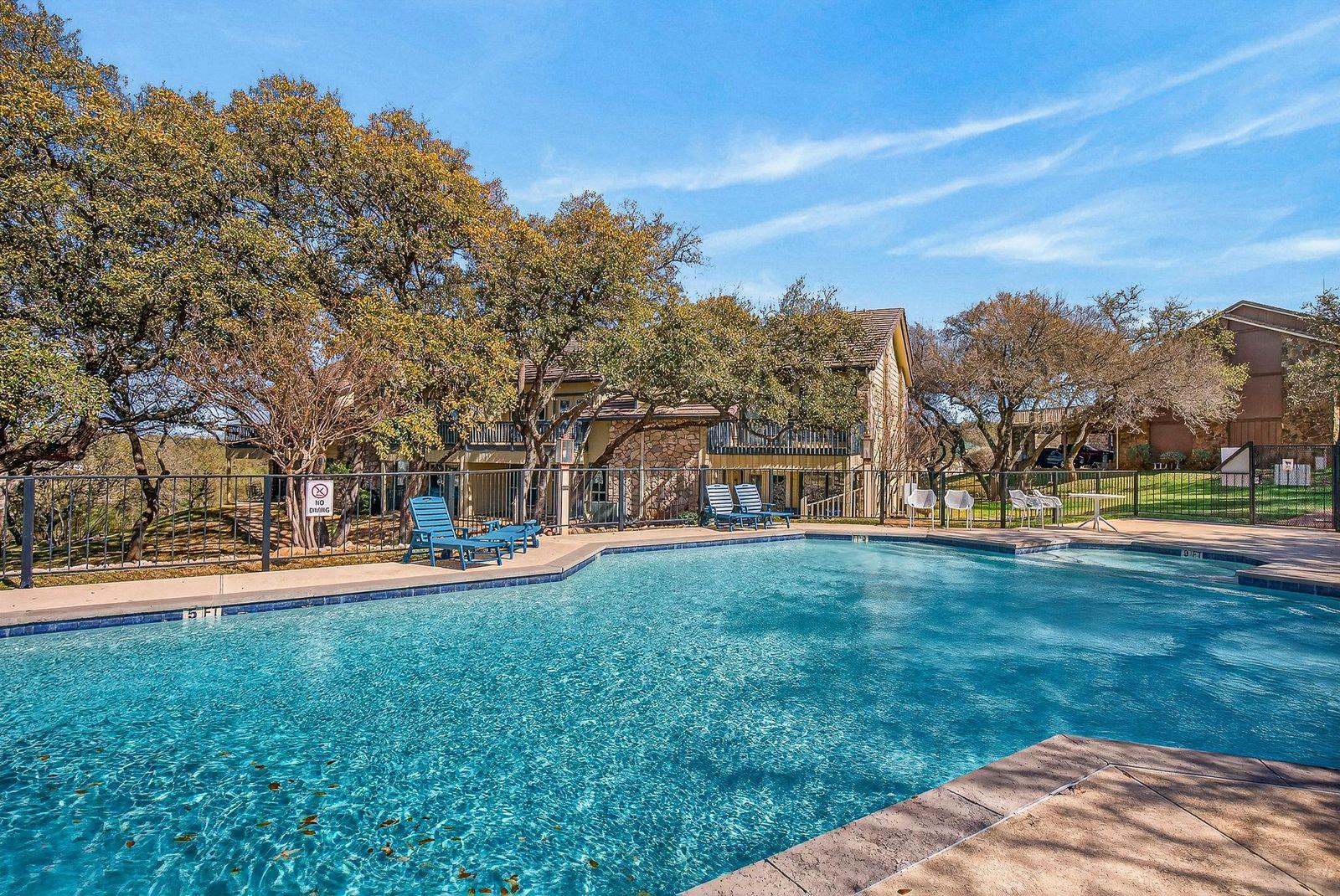 320 Twin Sails # 23, Horseshoe Bay, TX 78657