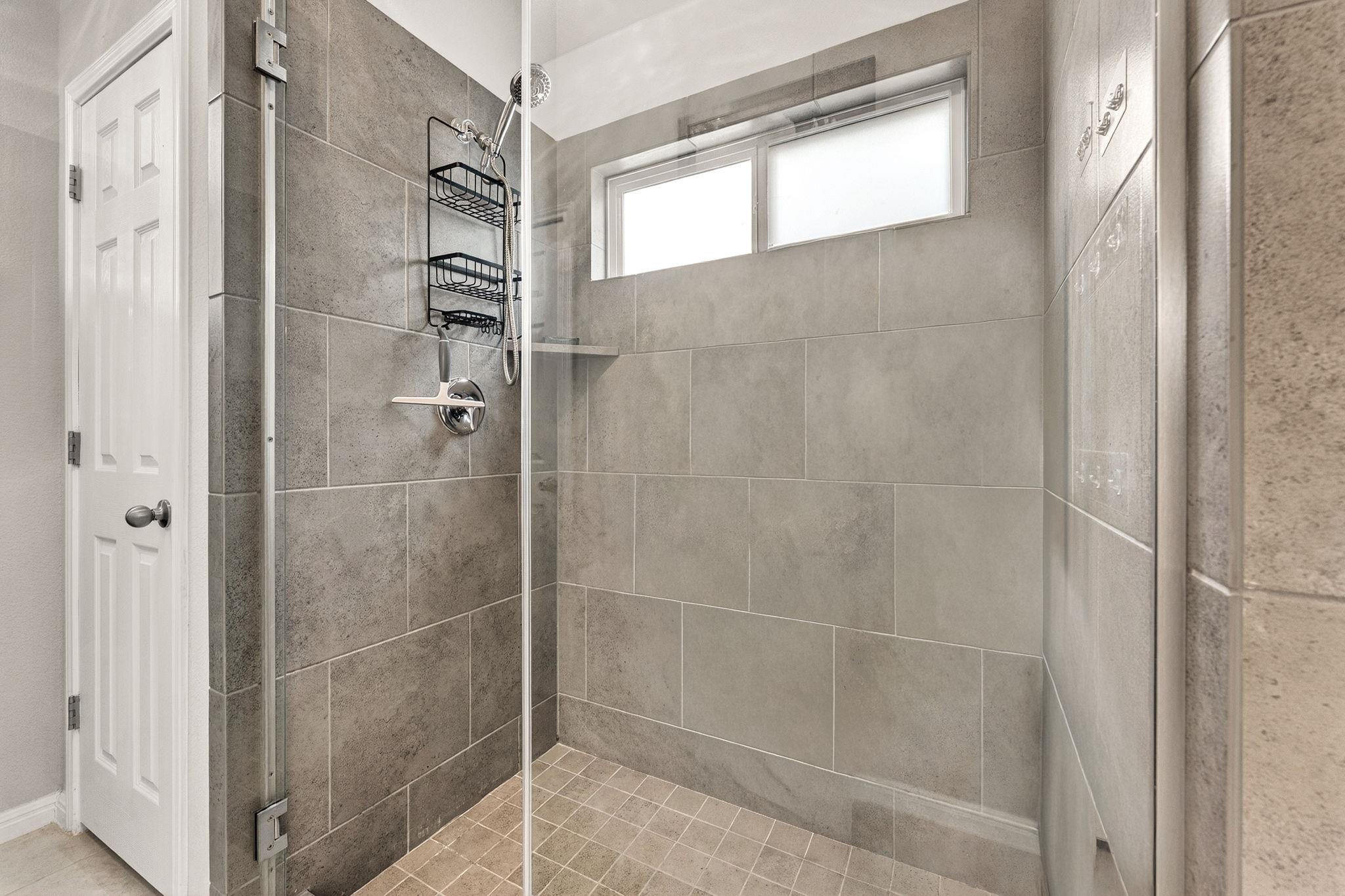 1318 Jenkins Bnd, Austin, TX 78748