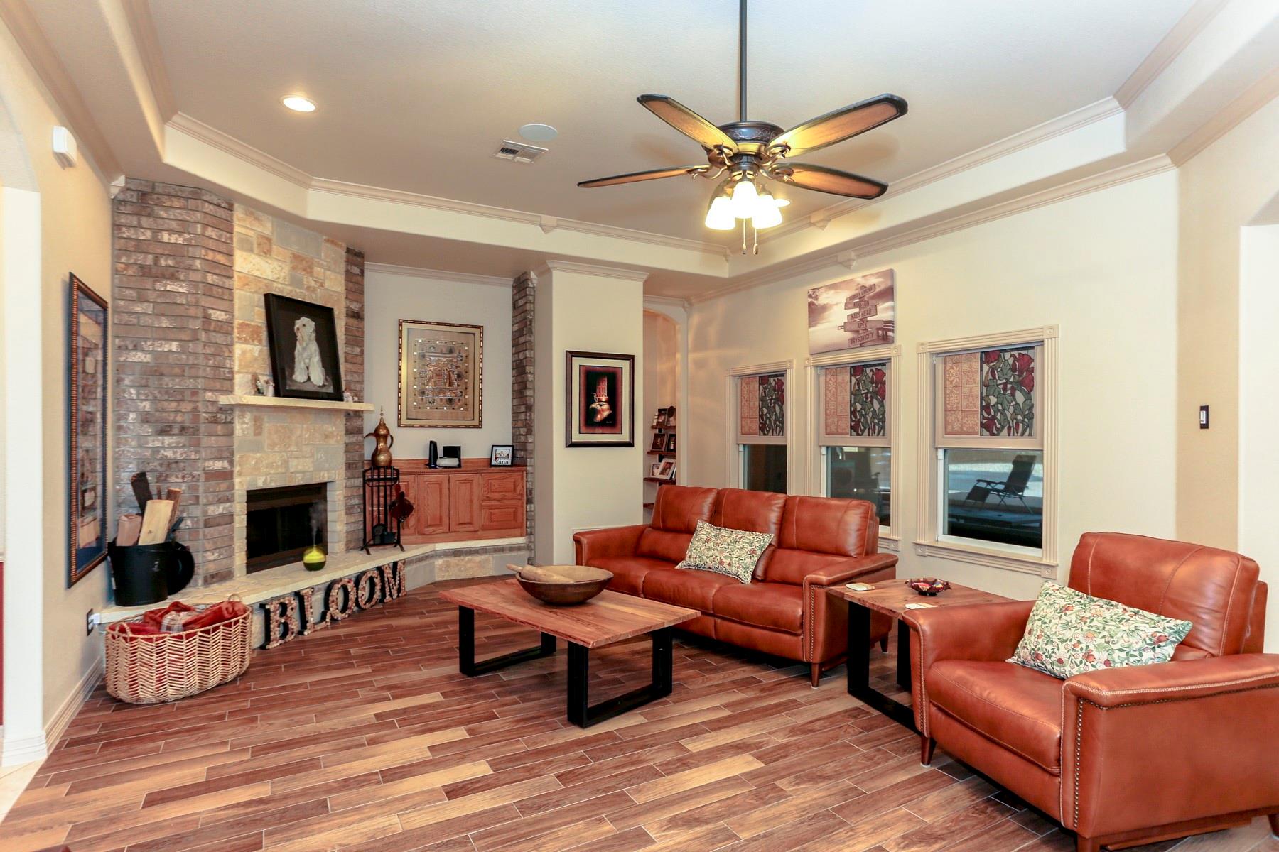 301 County Road 4772, Kempner, TX 76539