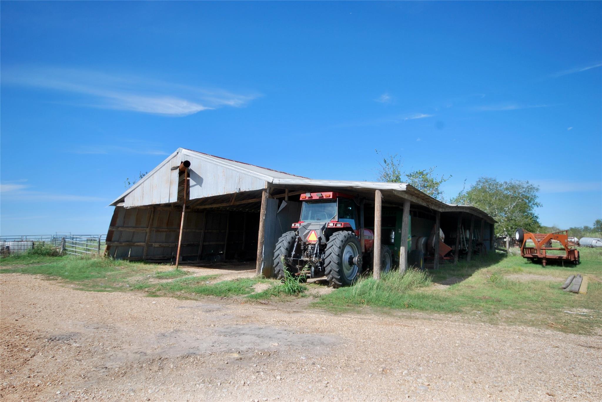 6022 Fm 532 Rd, Moulton, TX 77975