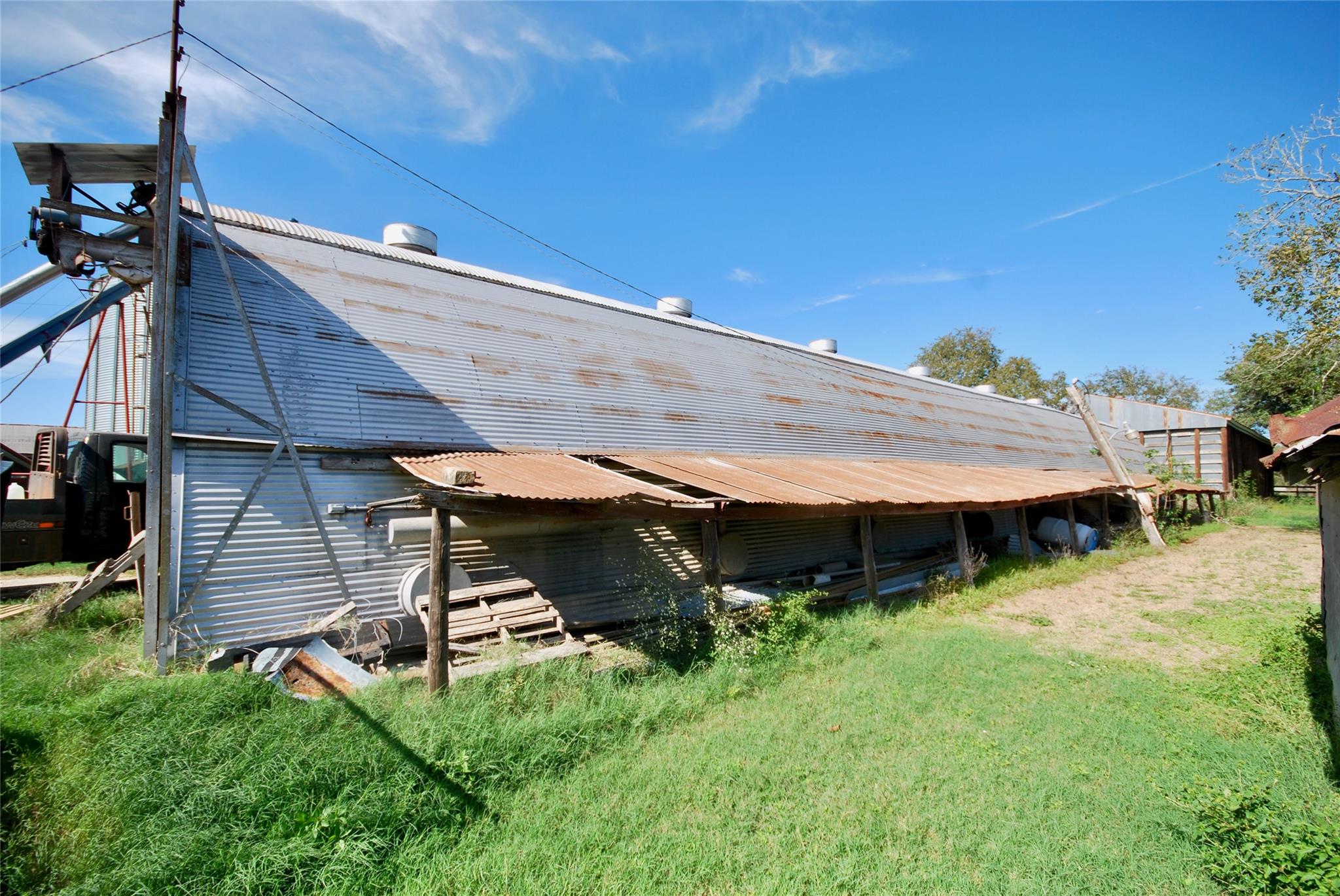 6022 Fm 532 Rd, Moulton, TX 77975