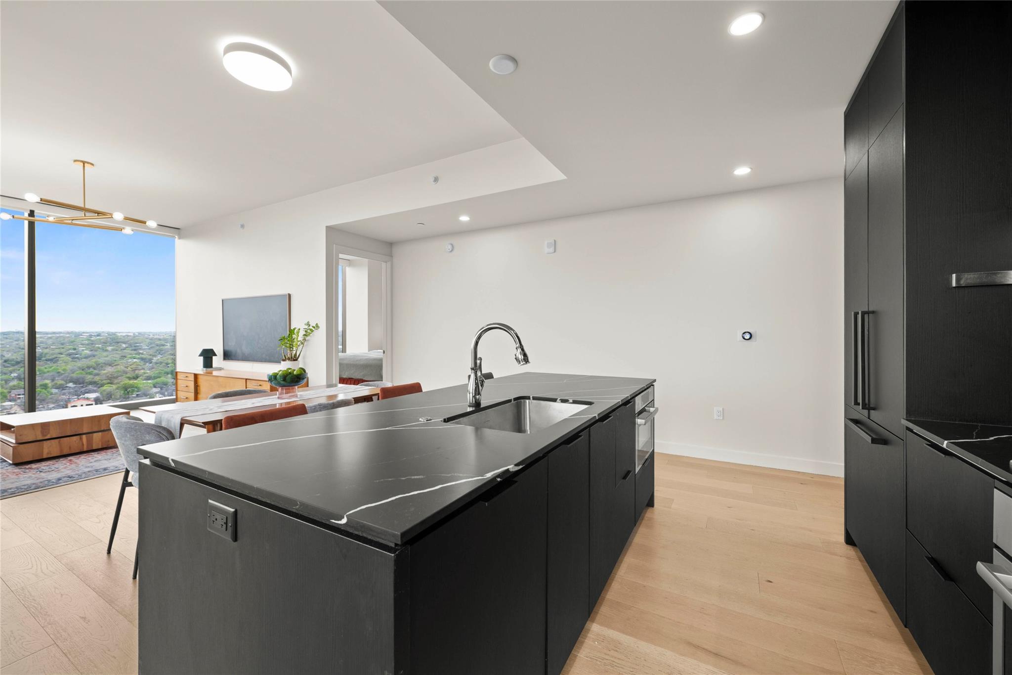 44 East Ave # 2110, Austin, TX 78701