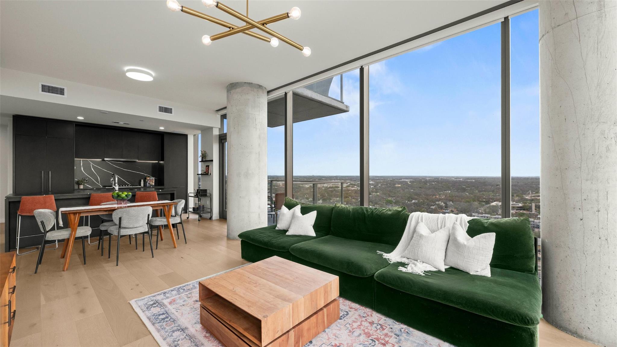 44 East Ave # 2110, Austin, TX 78701