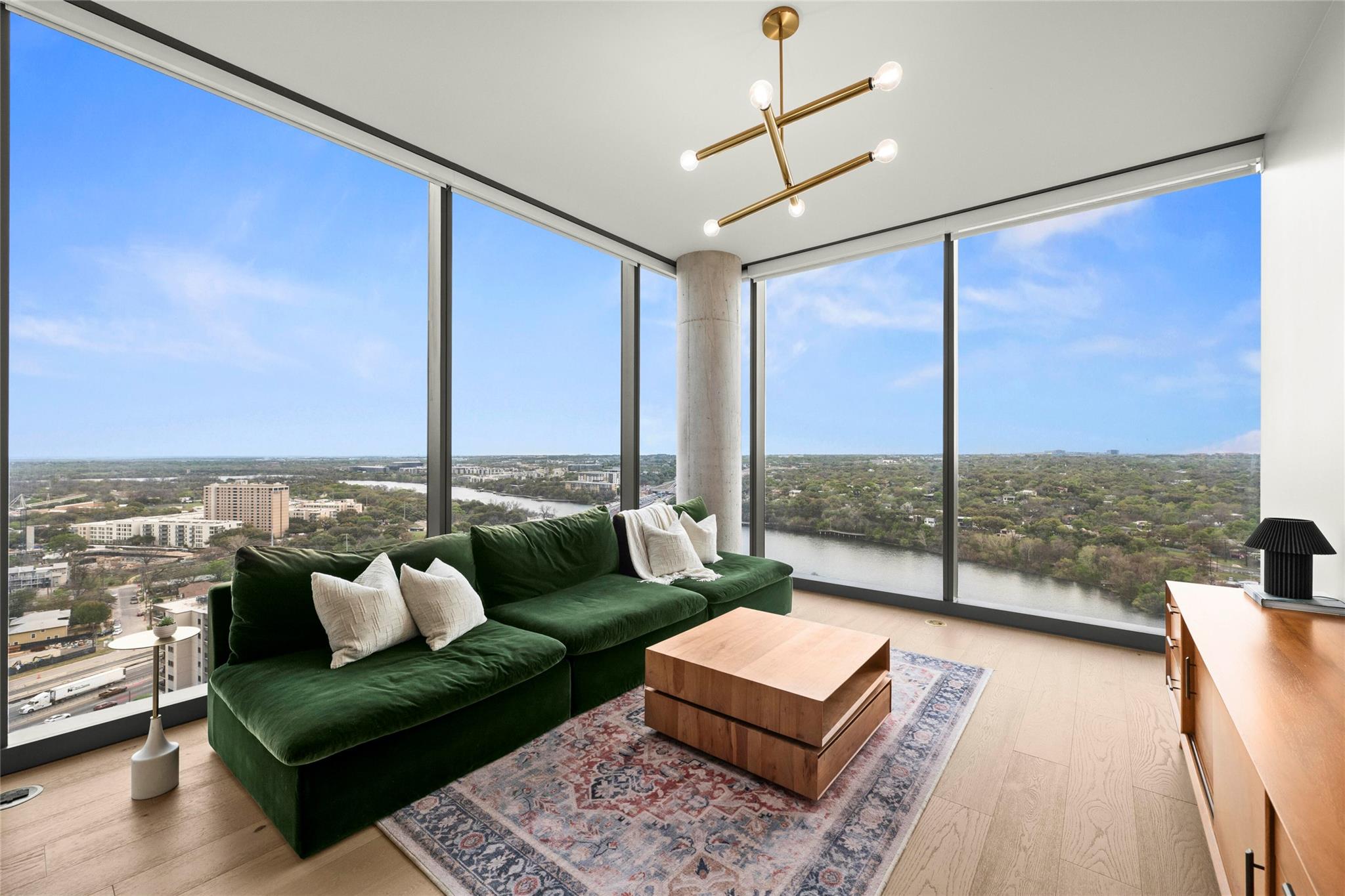 44 East Ave # 2110, Austin, TX 78701