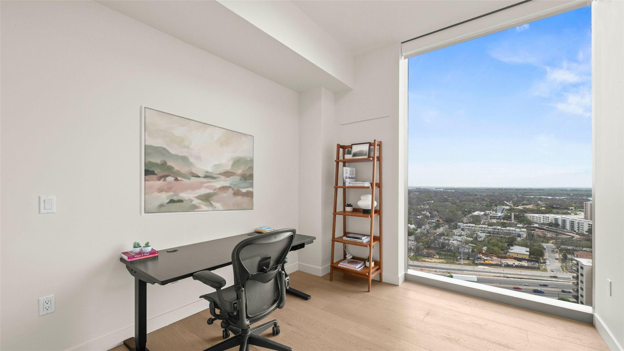 44 East Ave # 2110, Austin, TX 78701