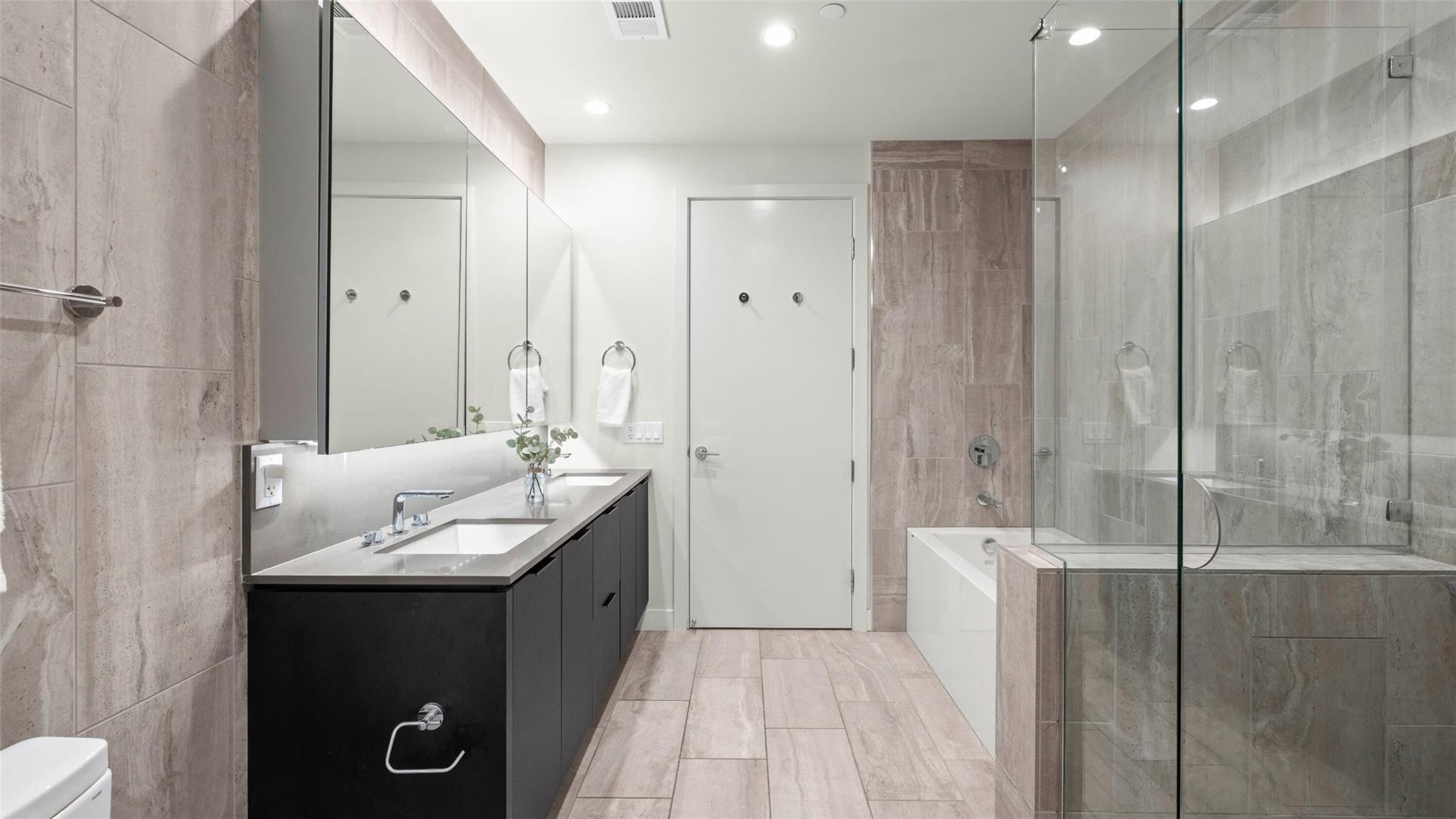 44 East Ave # 2110, Austin, TX 78701