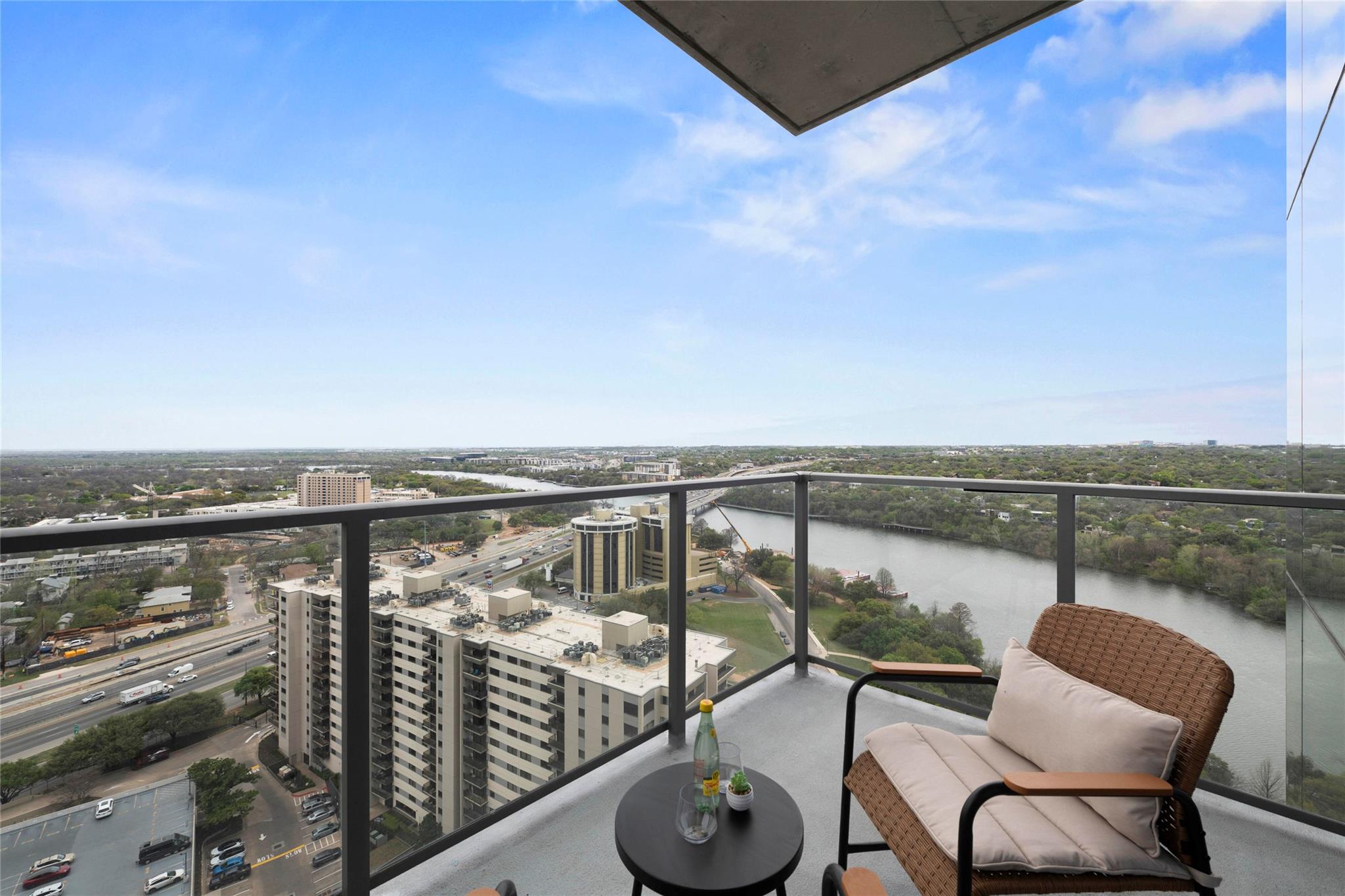 44 East Ave # 2110, Austin, TX 78701