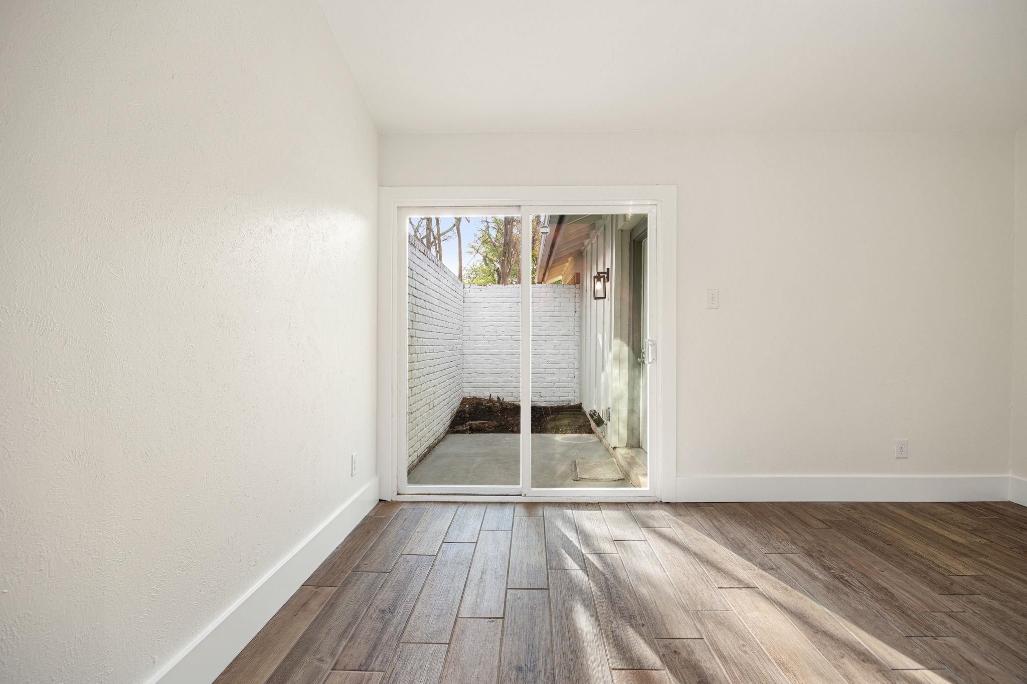 9445 Singing Quail Dr, Austin, TX 78758