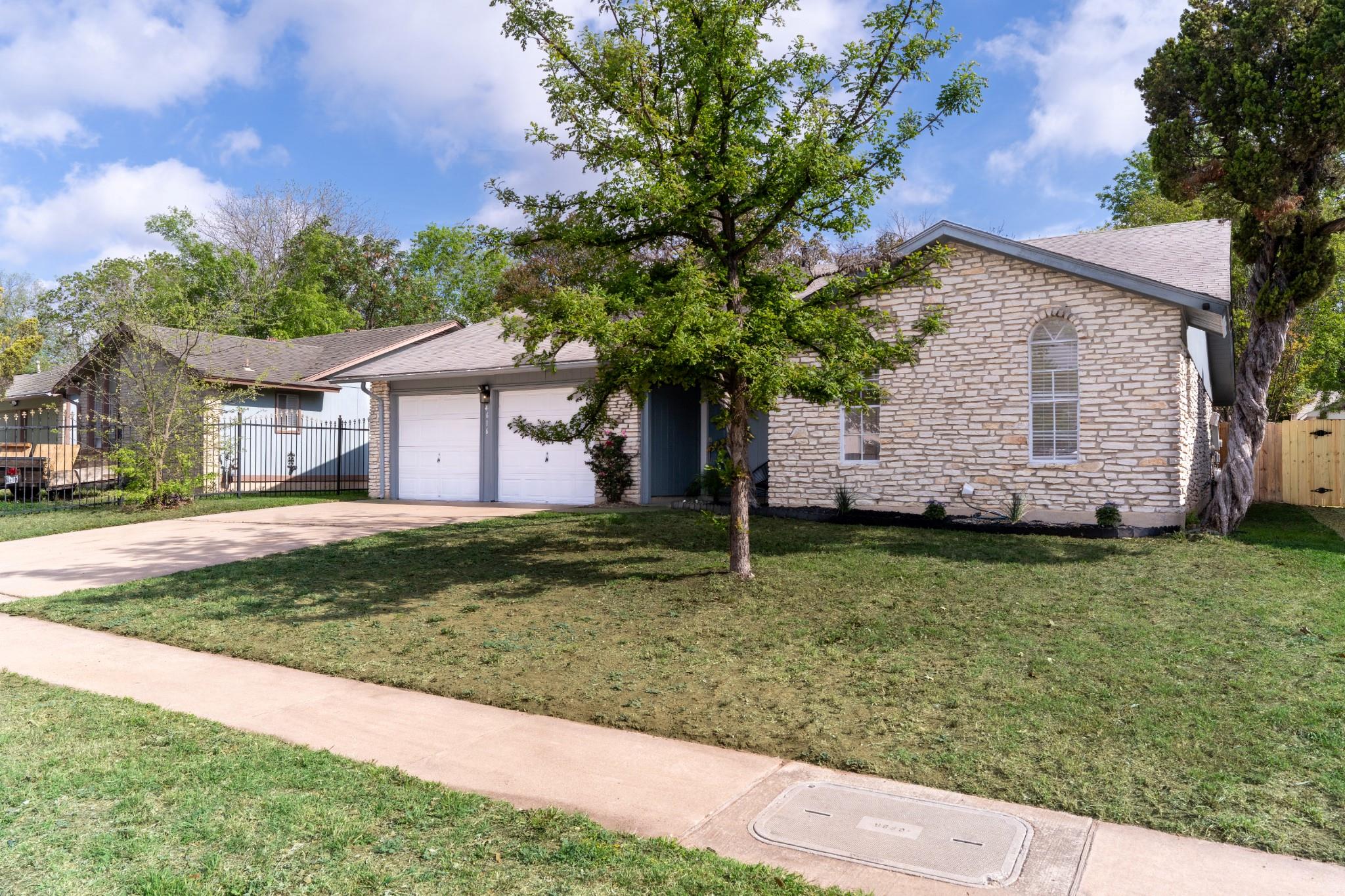 4616 Franklin Park Dr, Austin, TX 78744