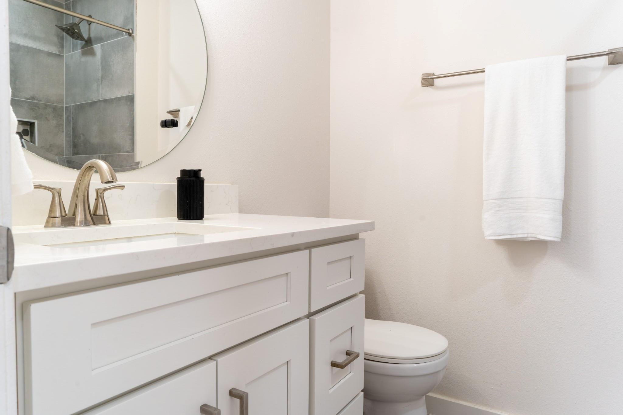 4616 Franklin Park Dr, Austin, TX 78744