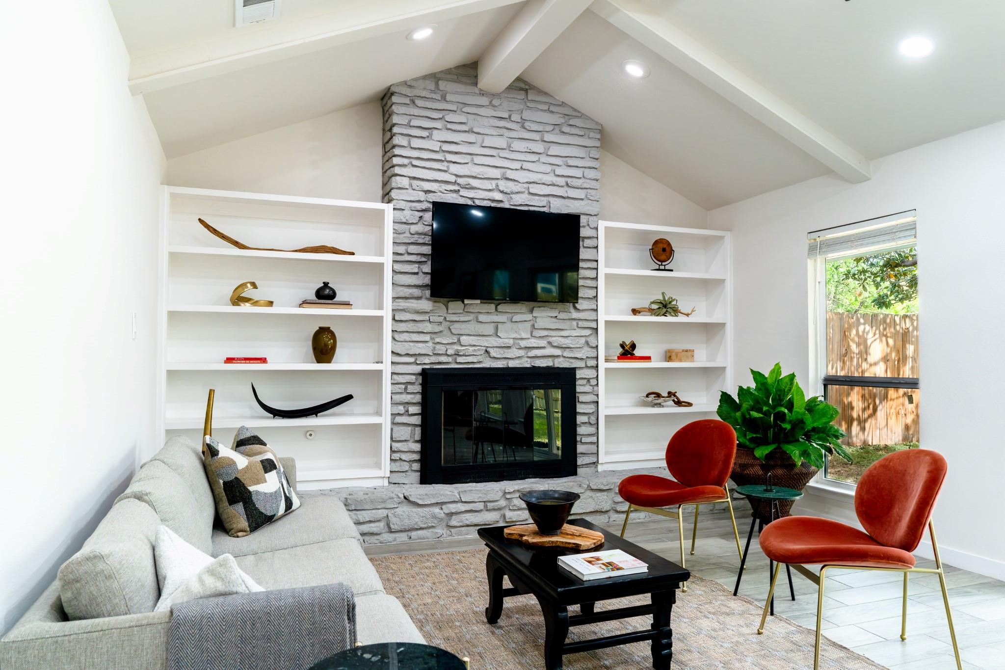 4616 Franklin Park Dr, Austin, TX 78744