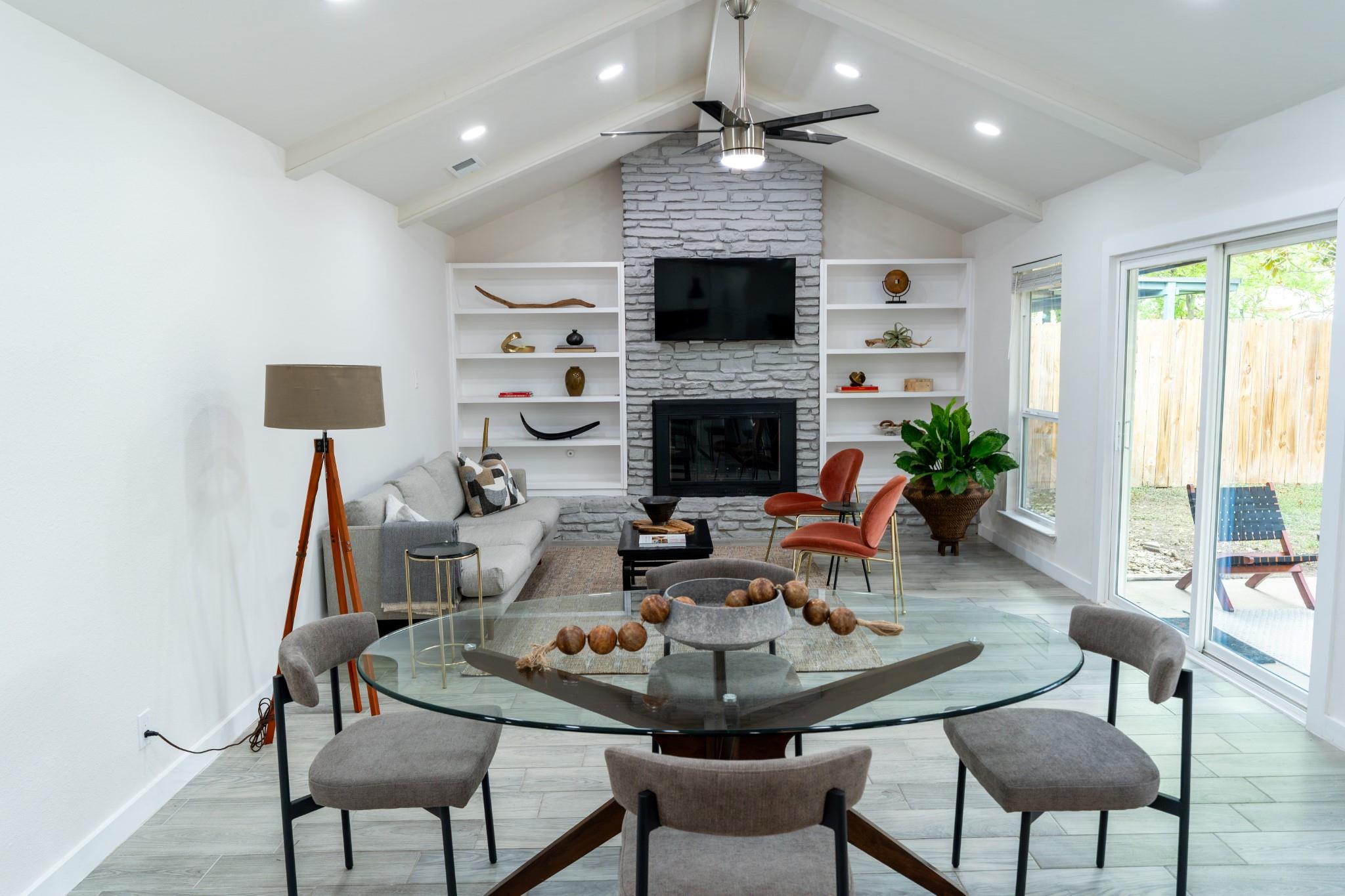 4616 Franklin Park Dr, Austin, TX 78744