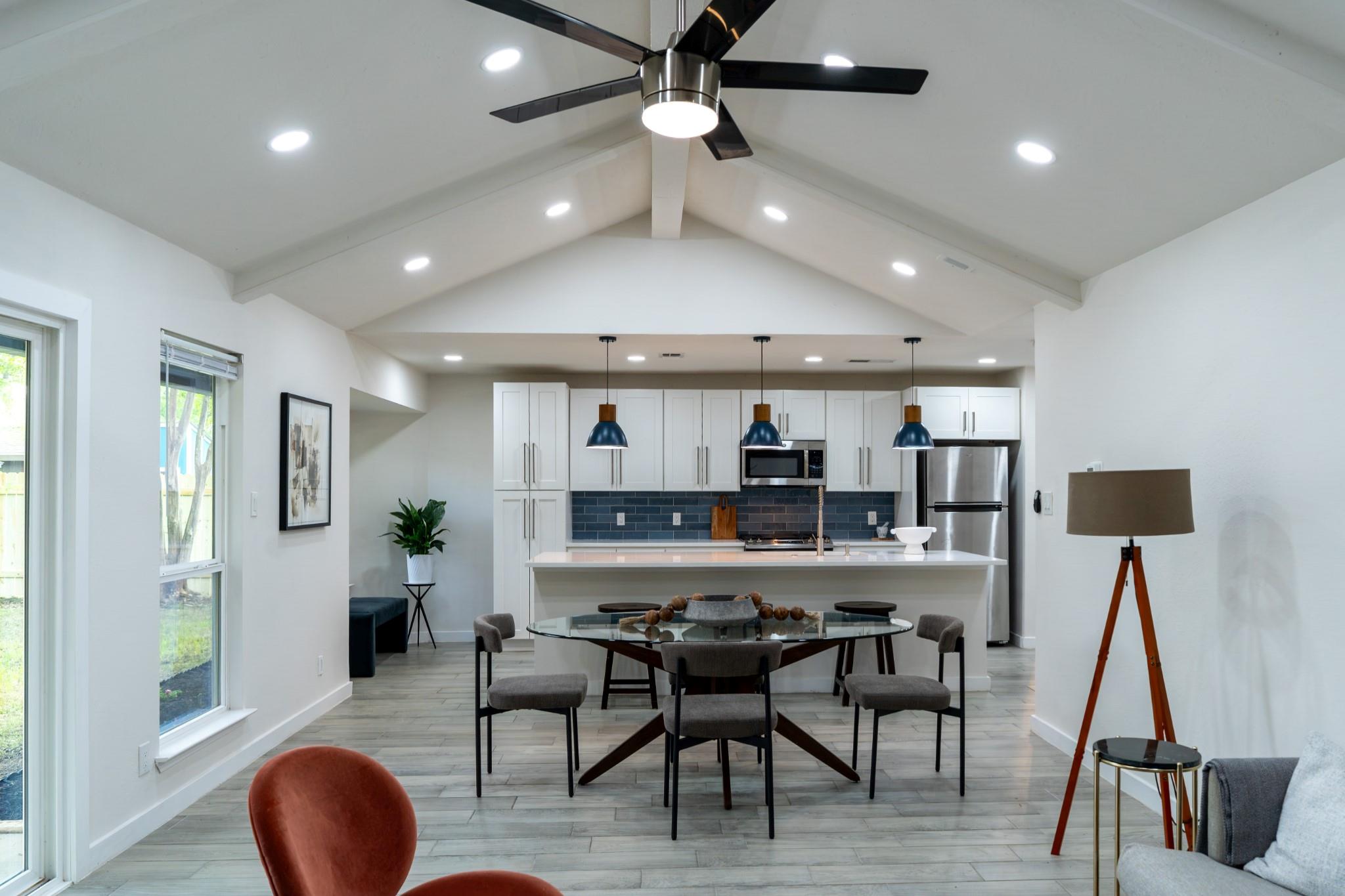 4616 Franklin Park Dr, Austin, TX 78744