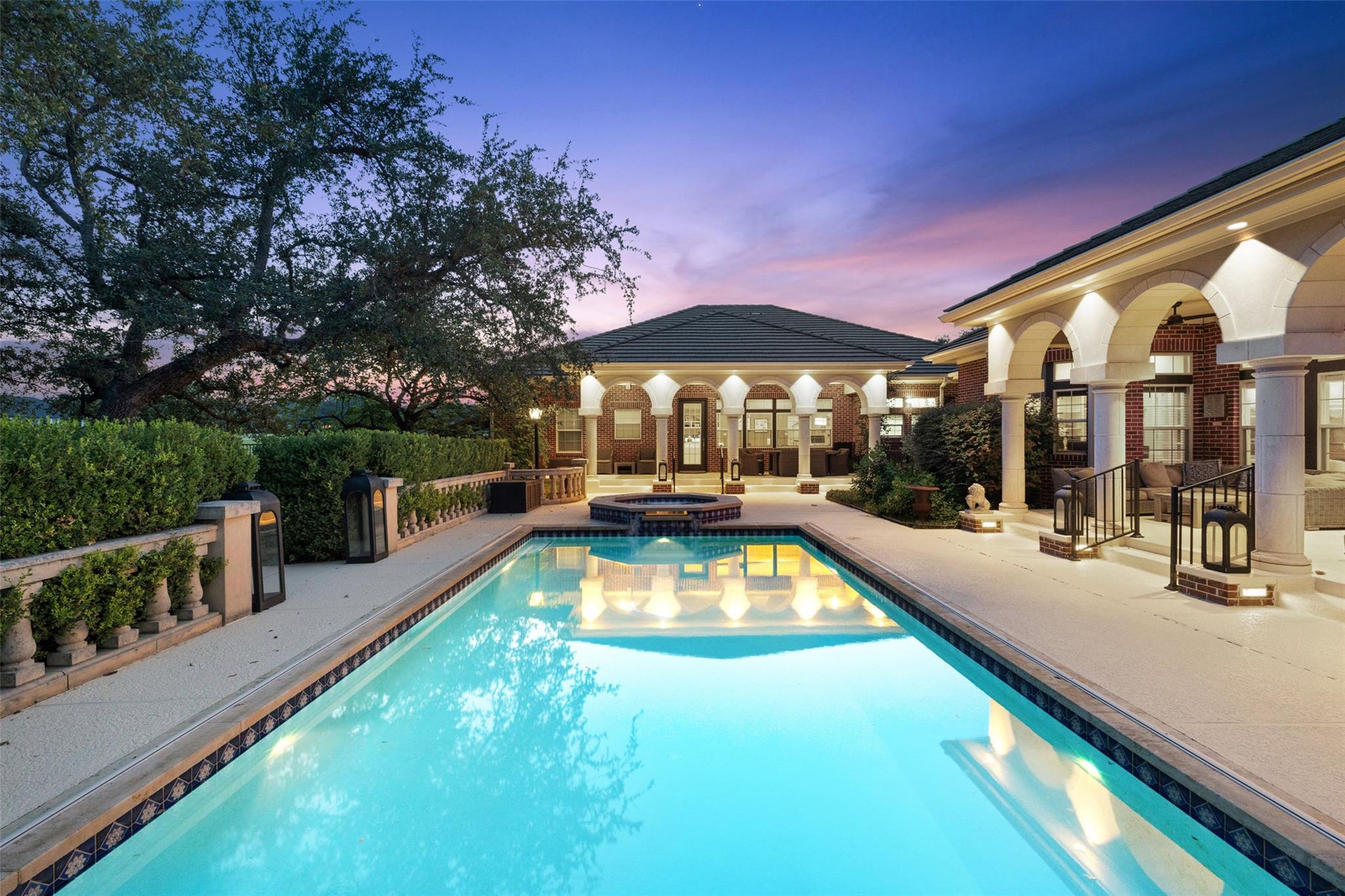 118 Lido St, Austin, TX 78734