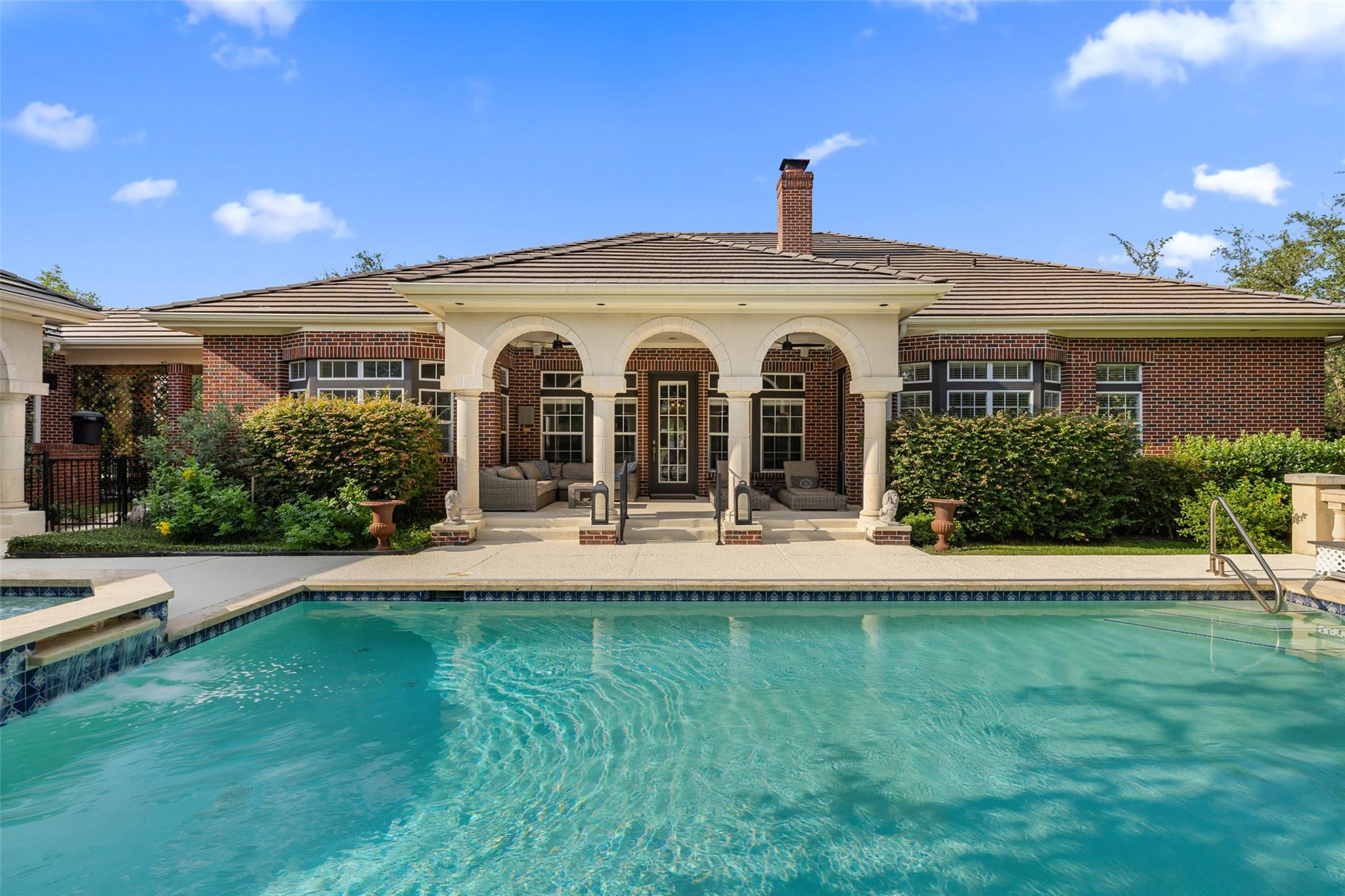 118 Lido St, Austin, TX 78734