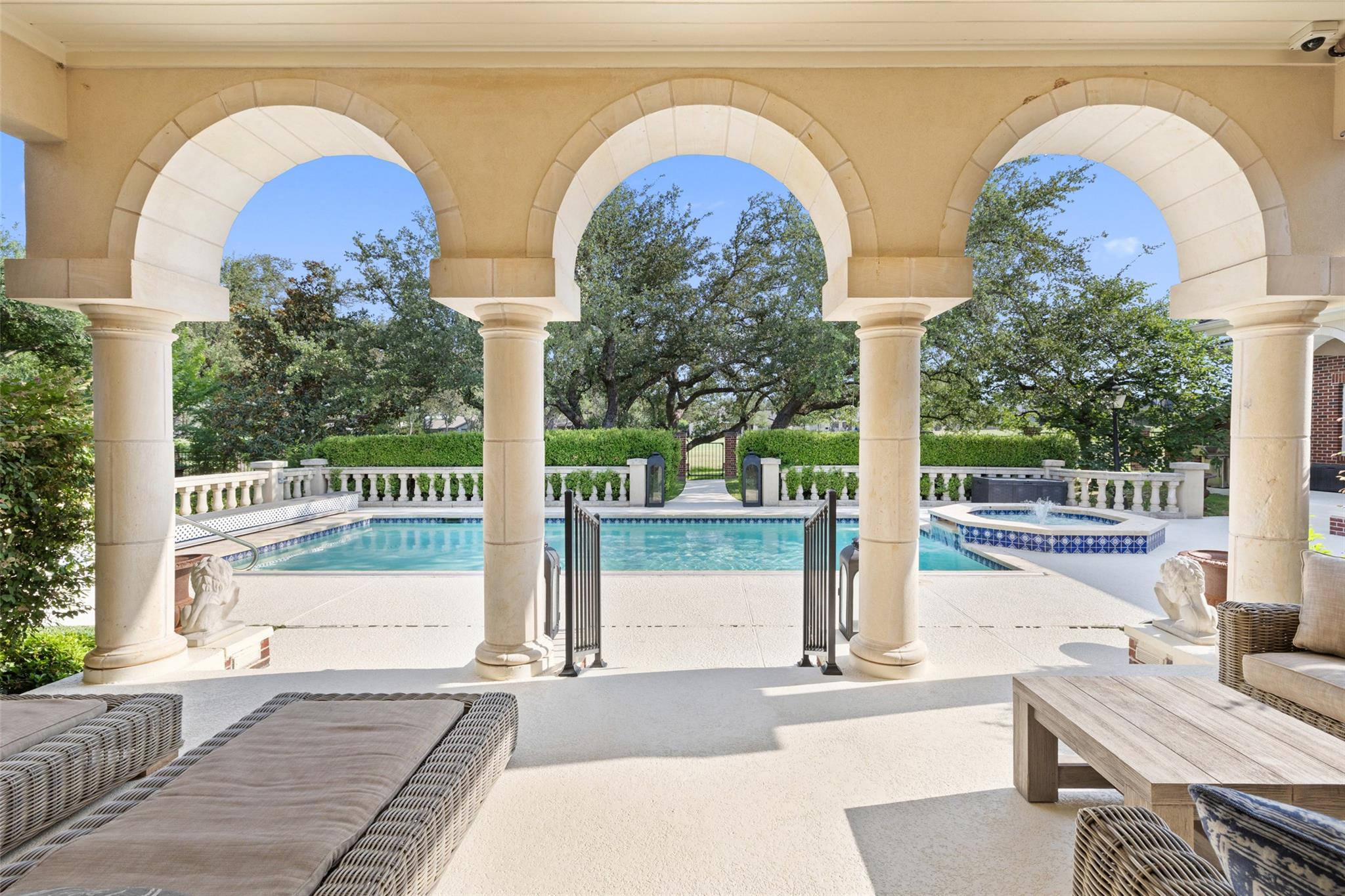 118 Lido St, Austin, TX 78734