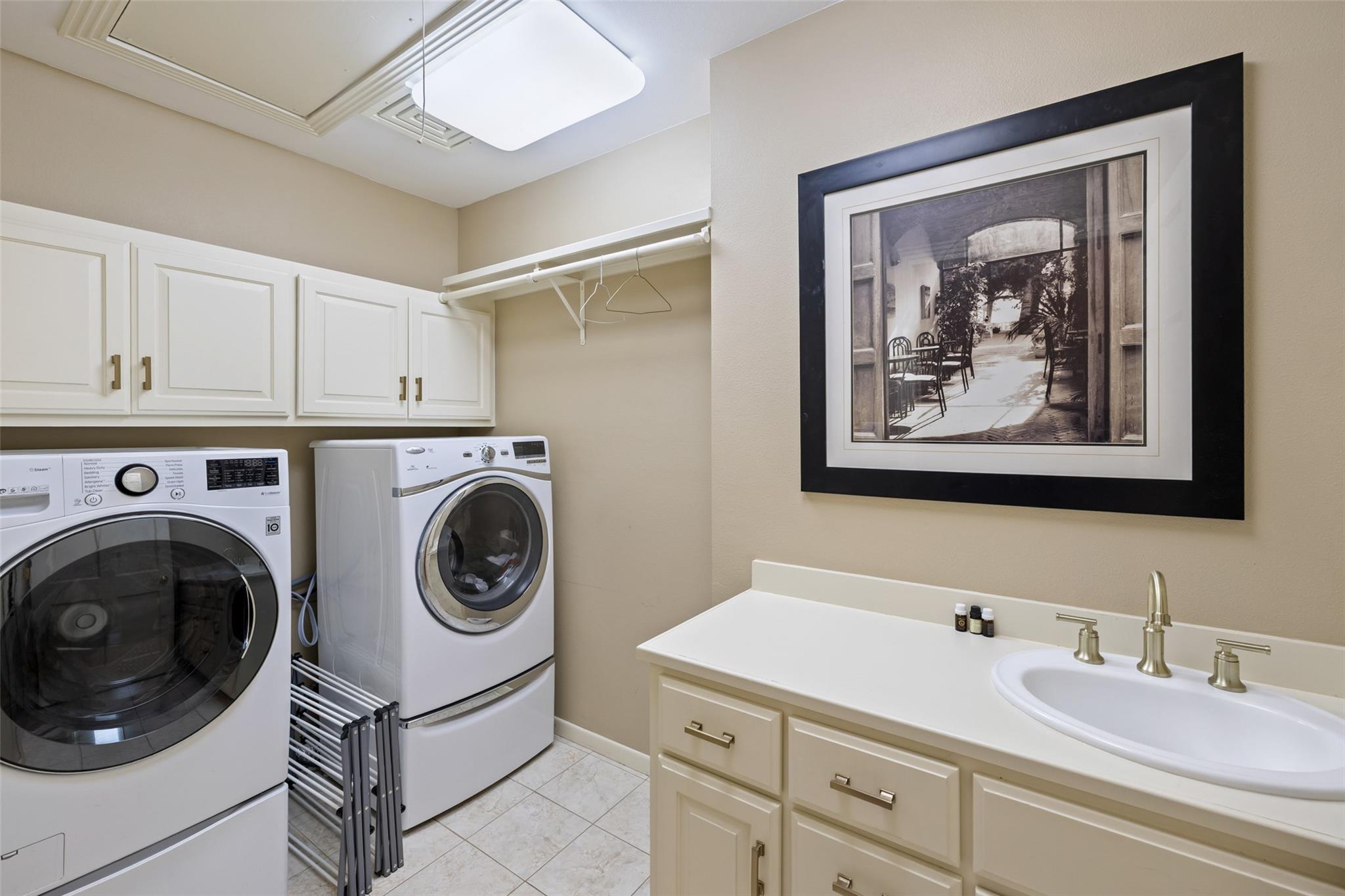 118 Lido St, Austin, TX 78734