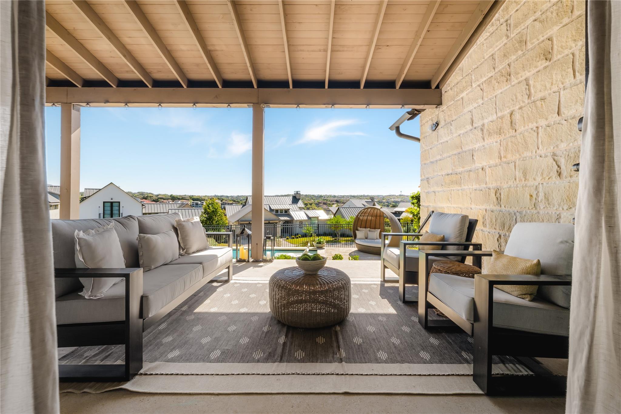 412 Kayak Way, Lakeway, TX 78738