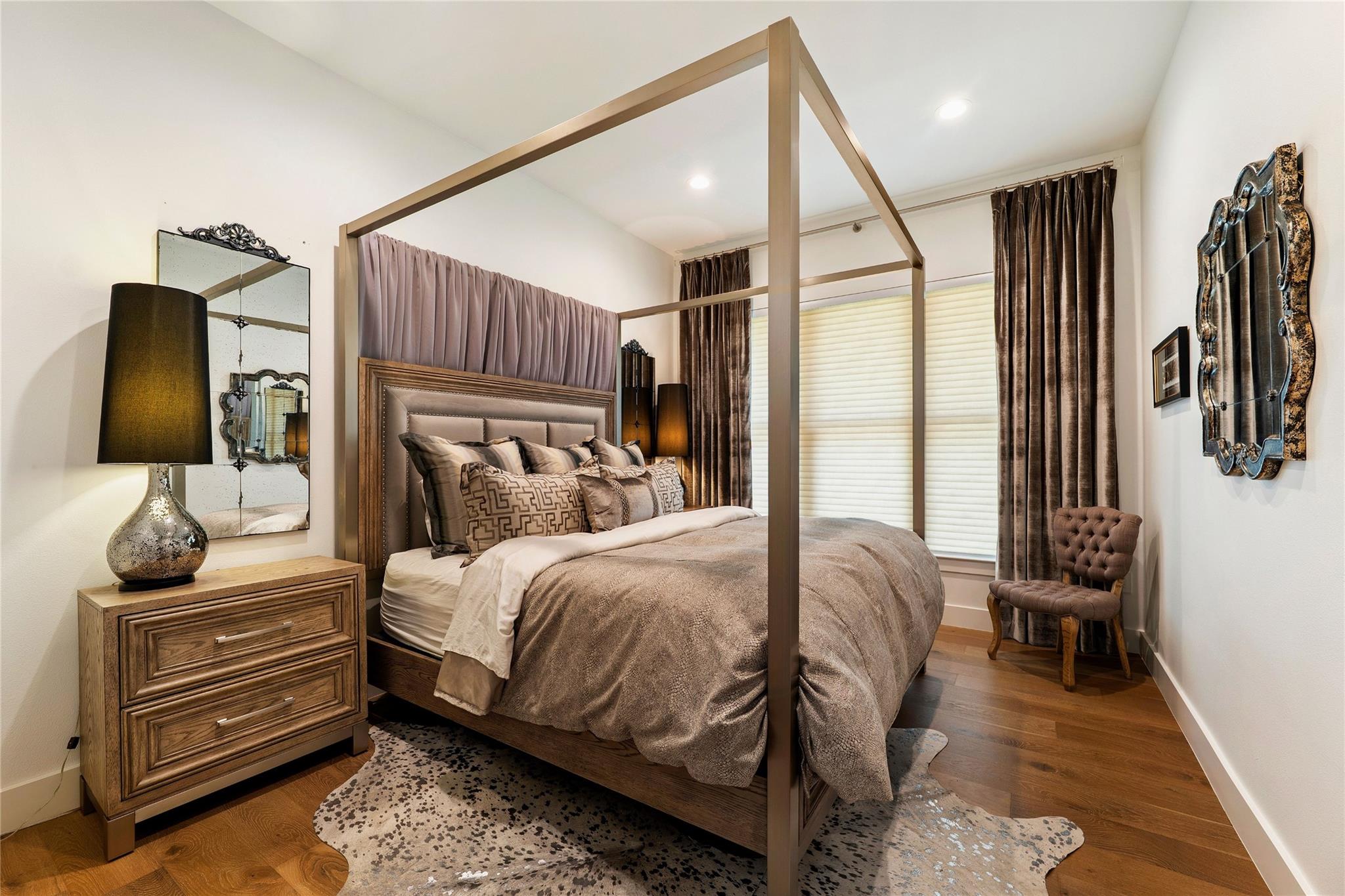 104 Smugglers Cv, Horseshoe Bay, TX 78657