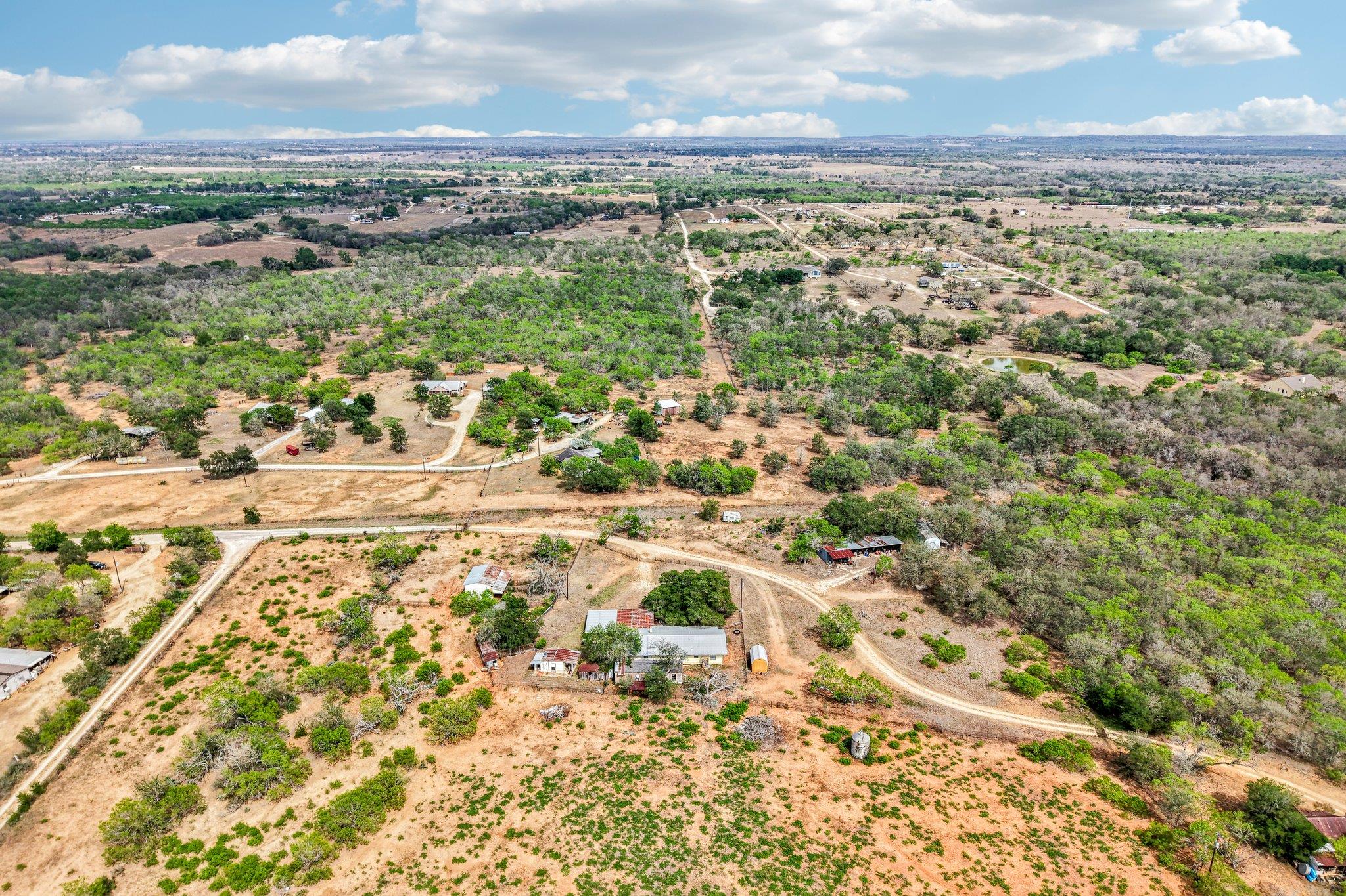 3200 Cattlemens Row, Lockhart, TX 78644