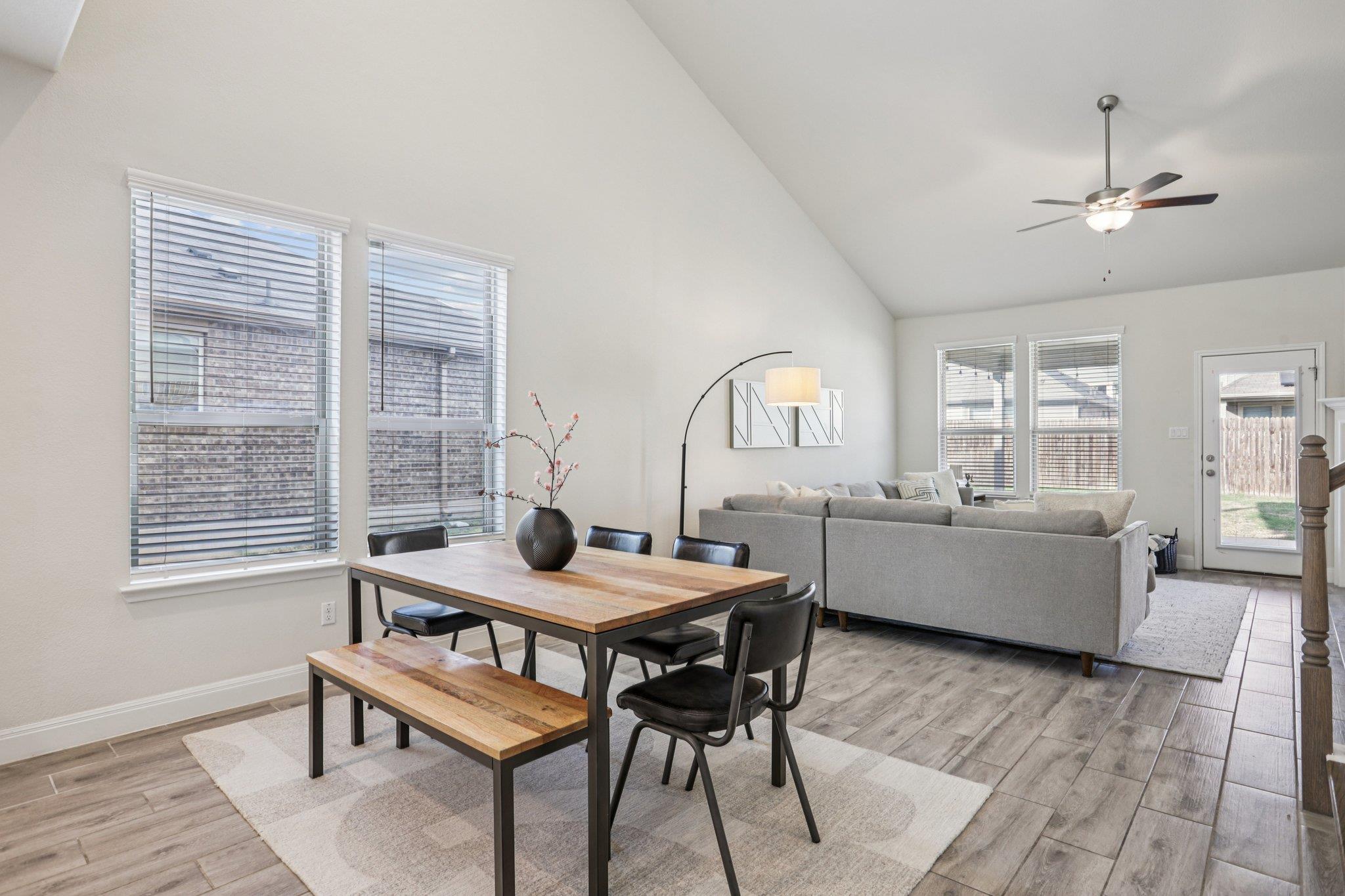 202 Quarryman Dr, Hutto, TX 78634