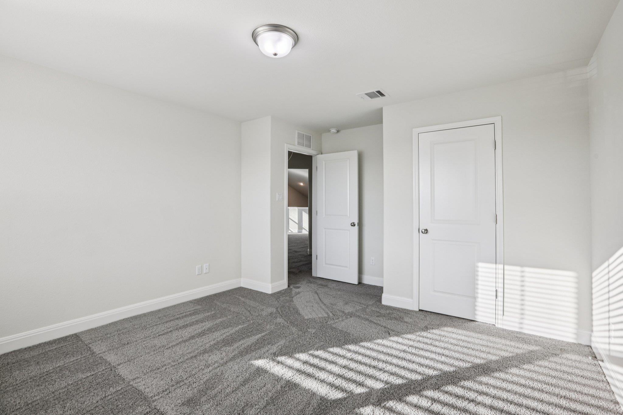 202 Quarryman Dr, Hutto, TX 78634