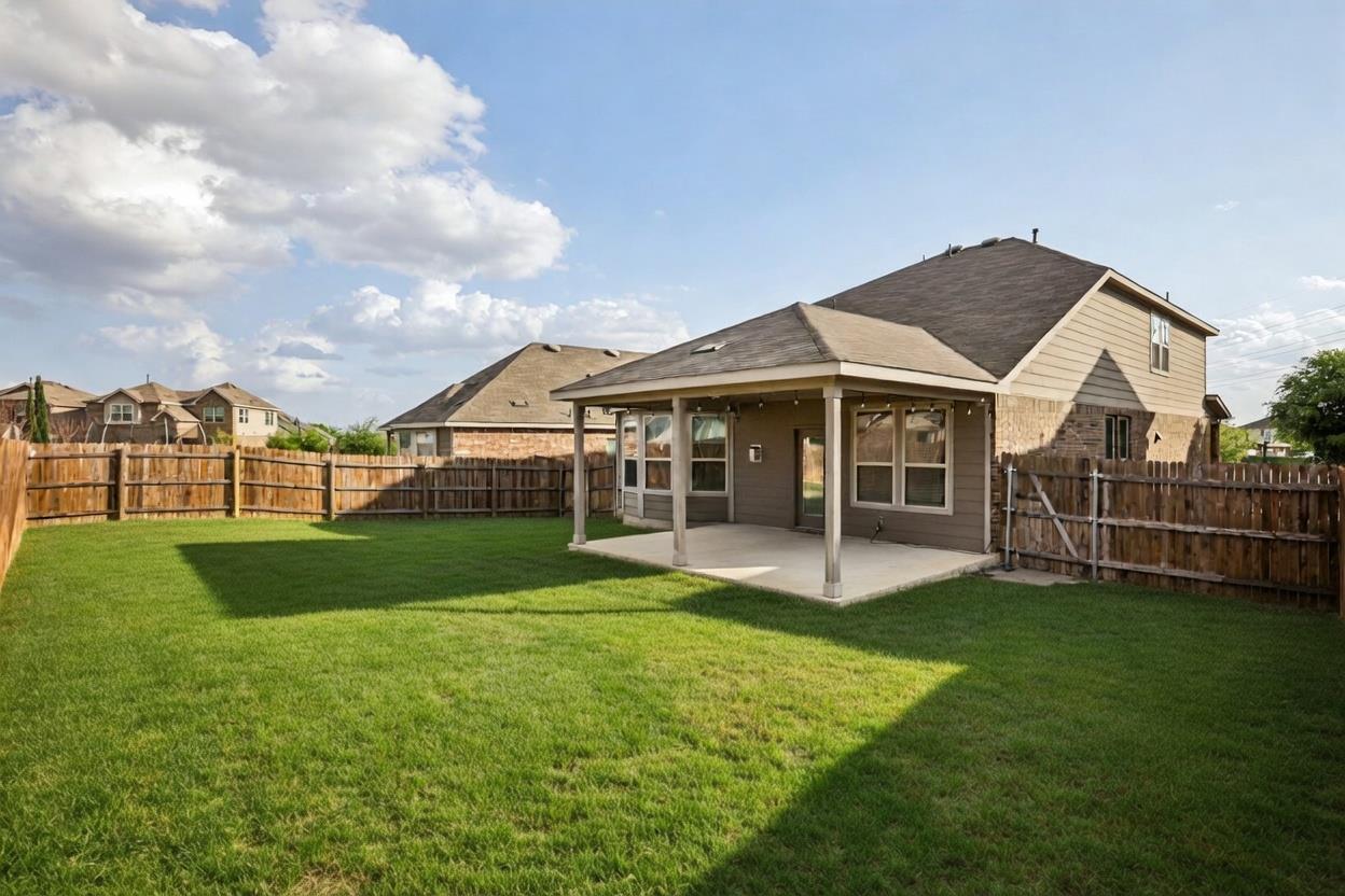 202 Quarryman Dr, Hutto, TX 78634