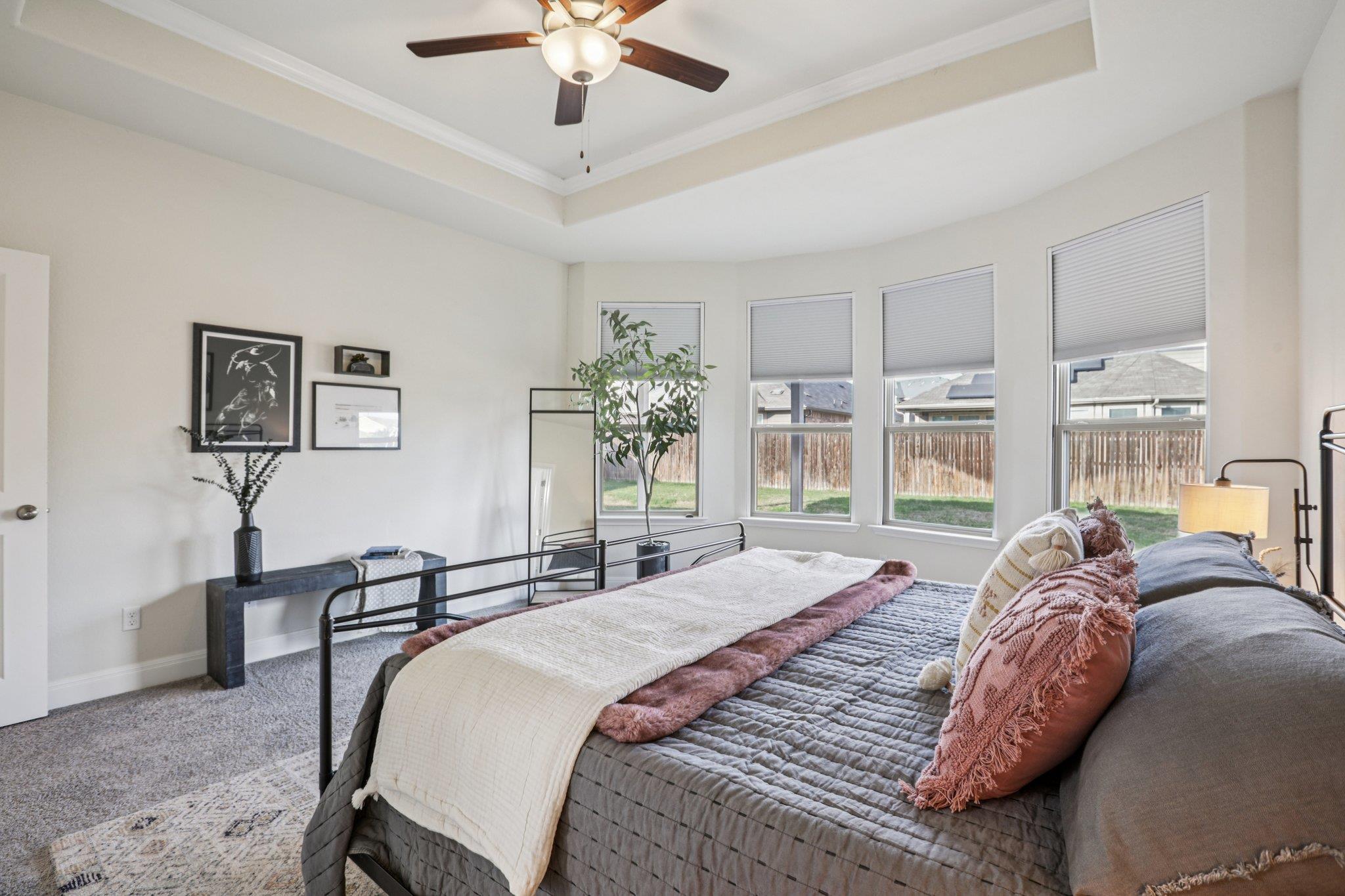 202 Quarryman Dr, Hutto, TX 78634