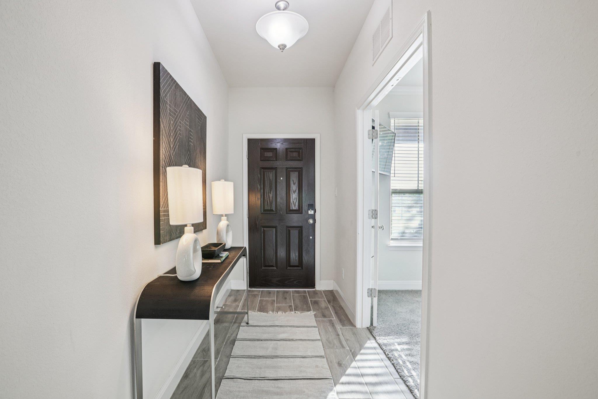 202 Quarryman Dr, Hutto, TX 78634