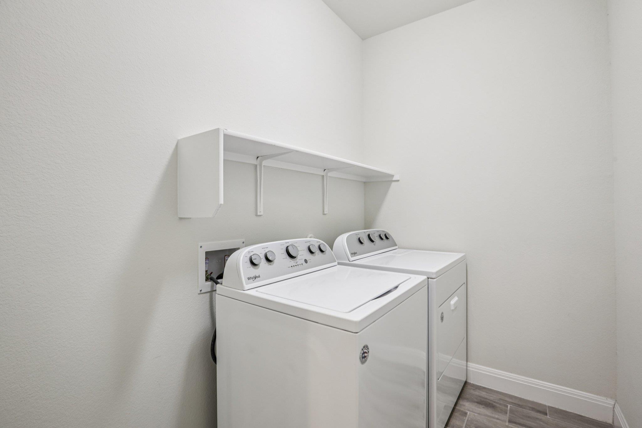 202 Quarryman Dr, Hutto, TX 78634