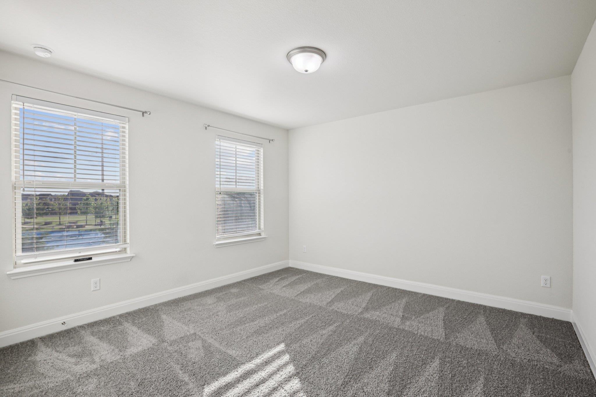 202 Quarryman Dr, Hutto, TX 78634