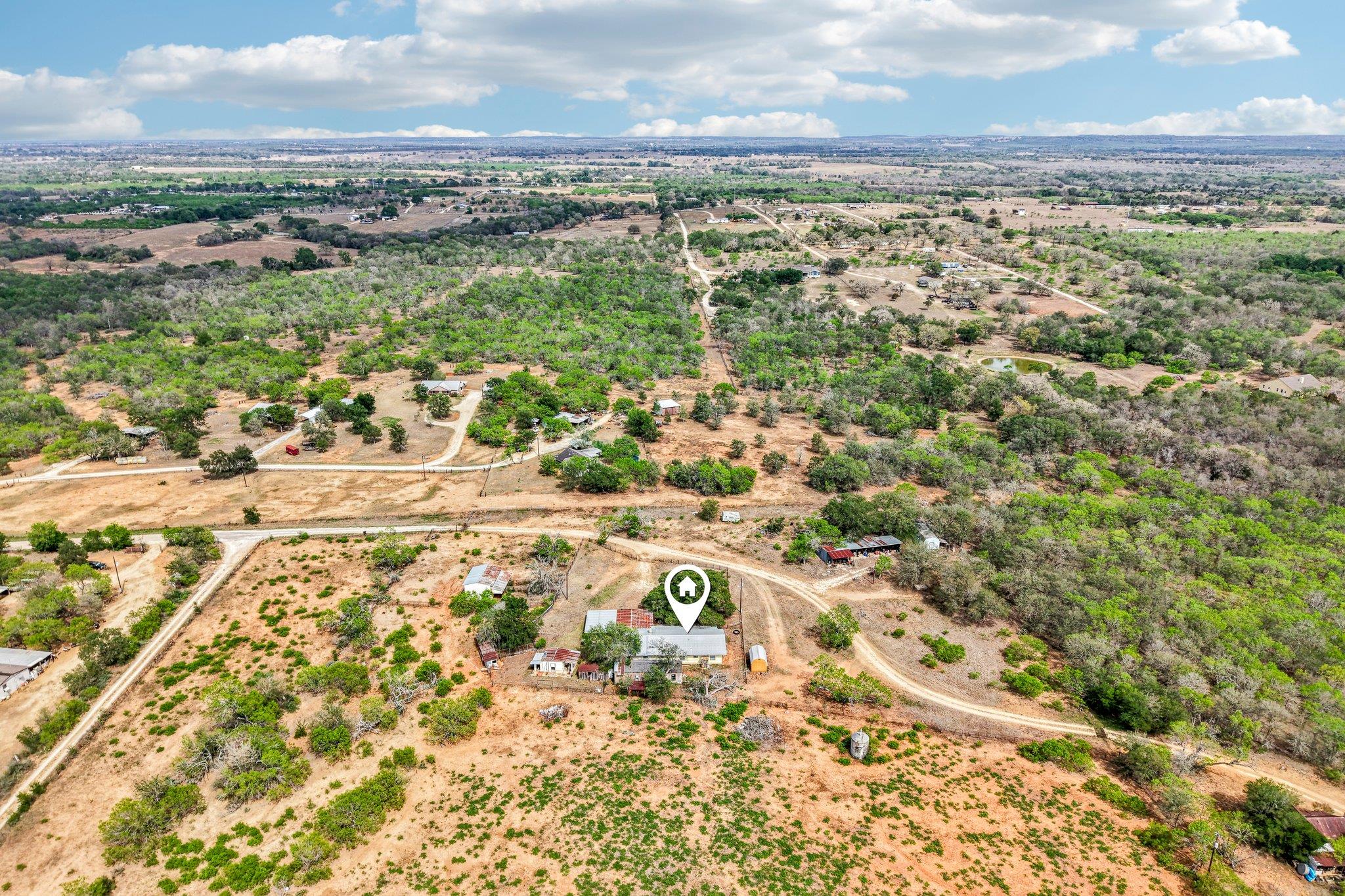 3200 Cattlemens Row, Lockhart, TX 78644