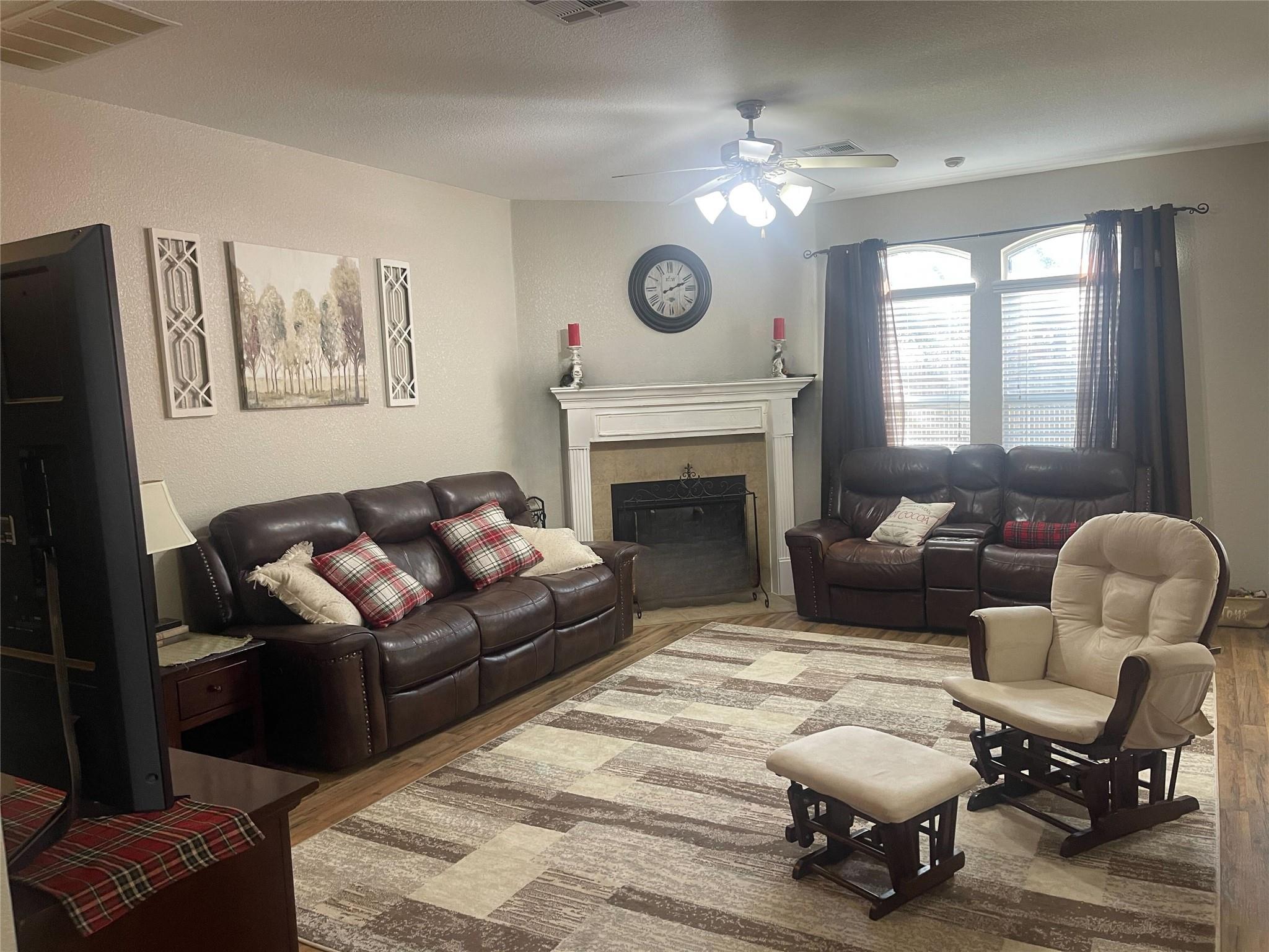 6901 Aquamarine Dr, Killeen, TX 76542