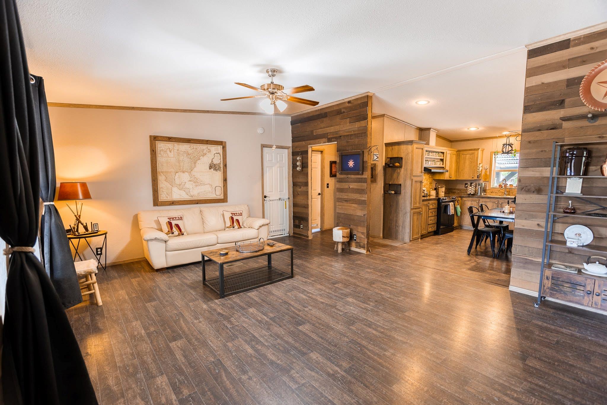 1925 Cripple Creek Stage Rd, Dripping Springs, TX 78620