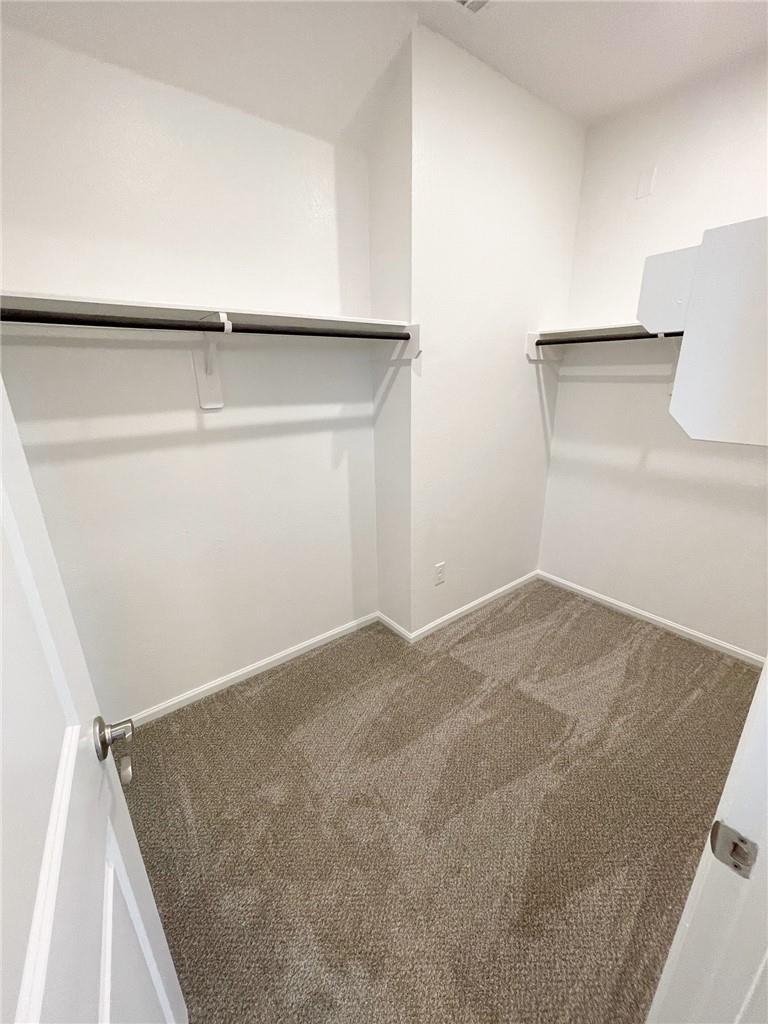 916 Azul Lagoon Dr, Leander, TX 78641