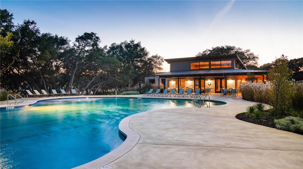 916 Azul Lagoon Dr, Leander, TX 78641