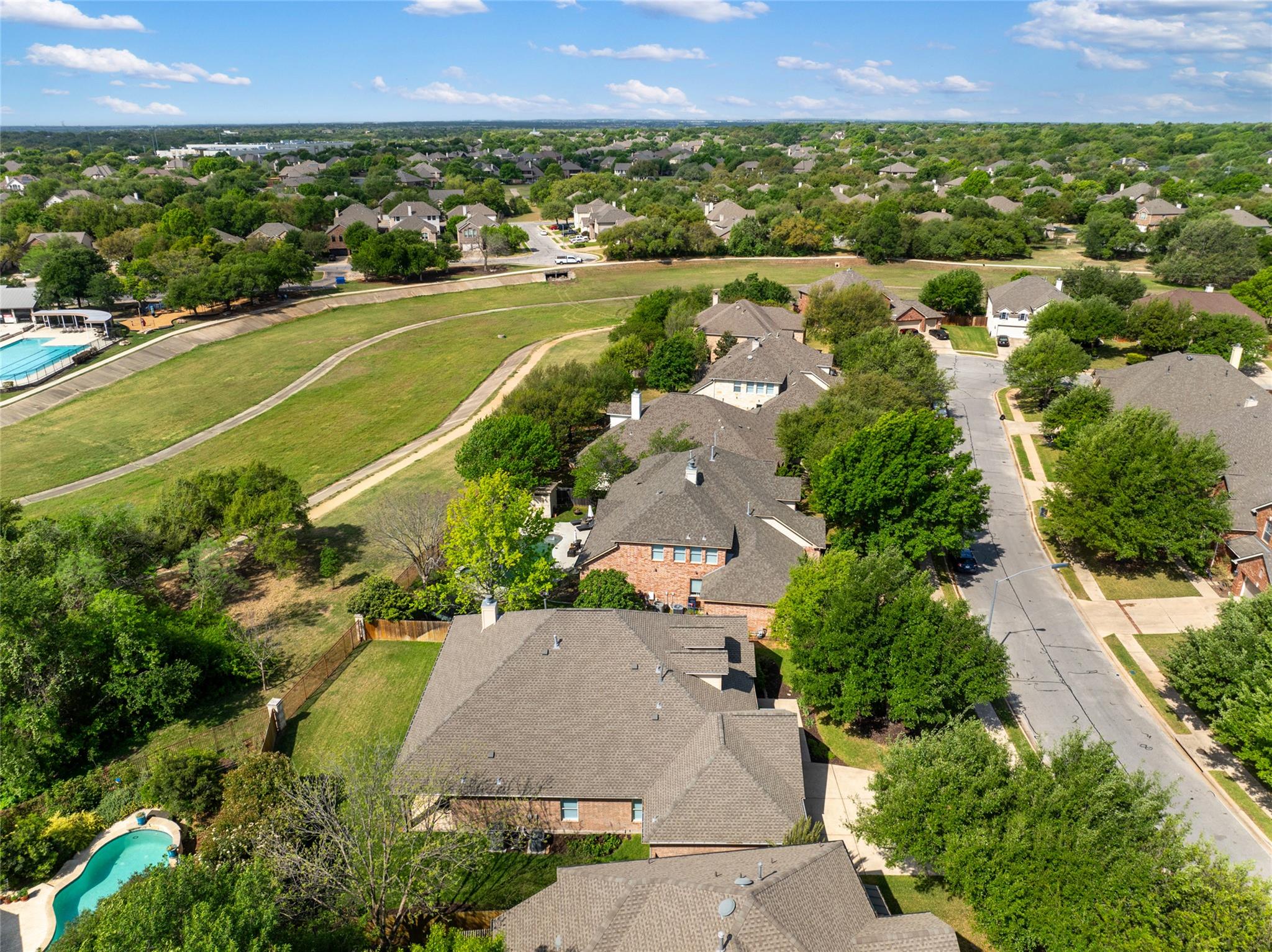 3117 Goldenoak Cir, Round Rock, TX 78681