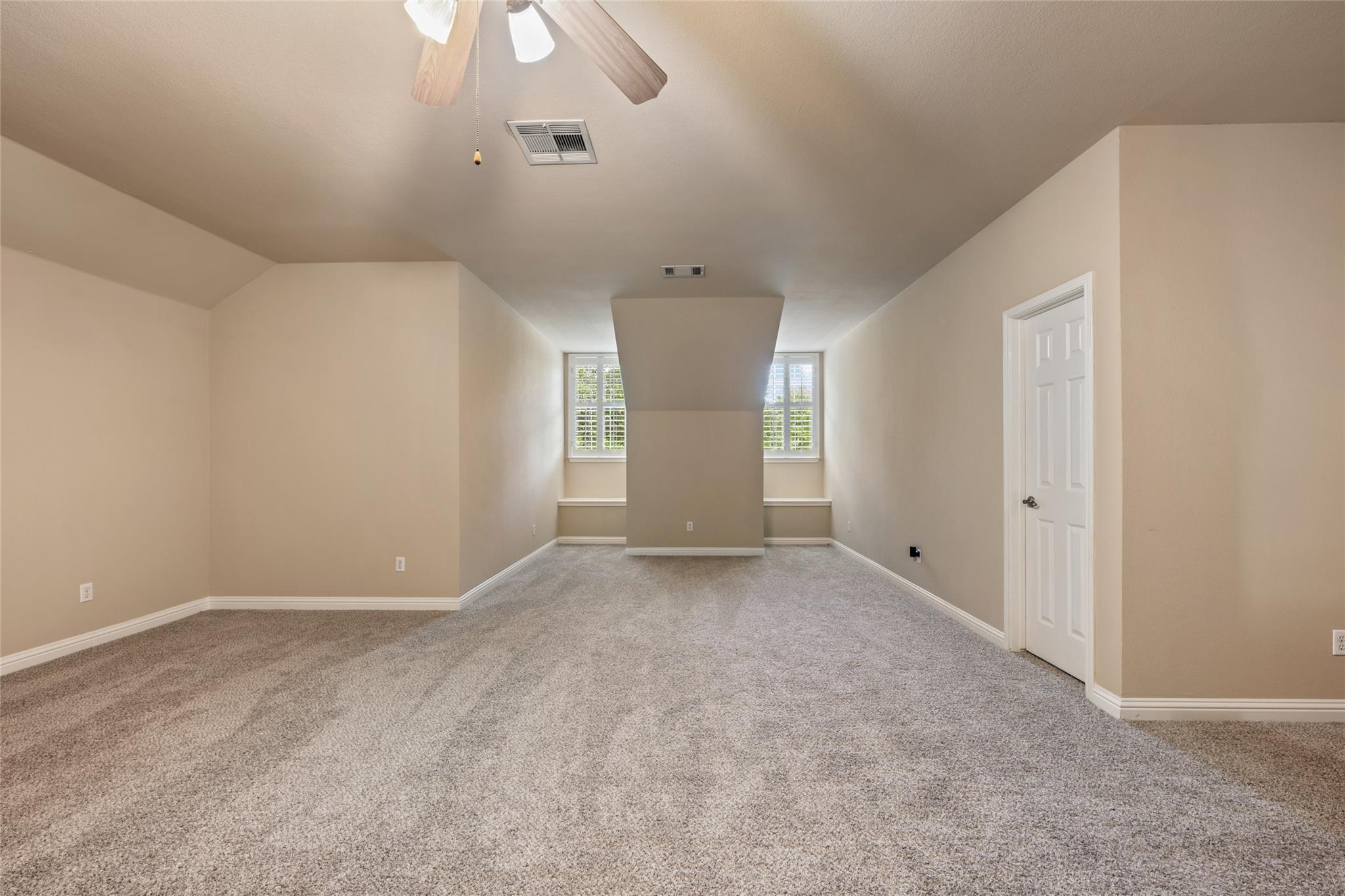 3117 Goldenoak Cir, Round Rock, TX 78681